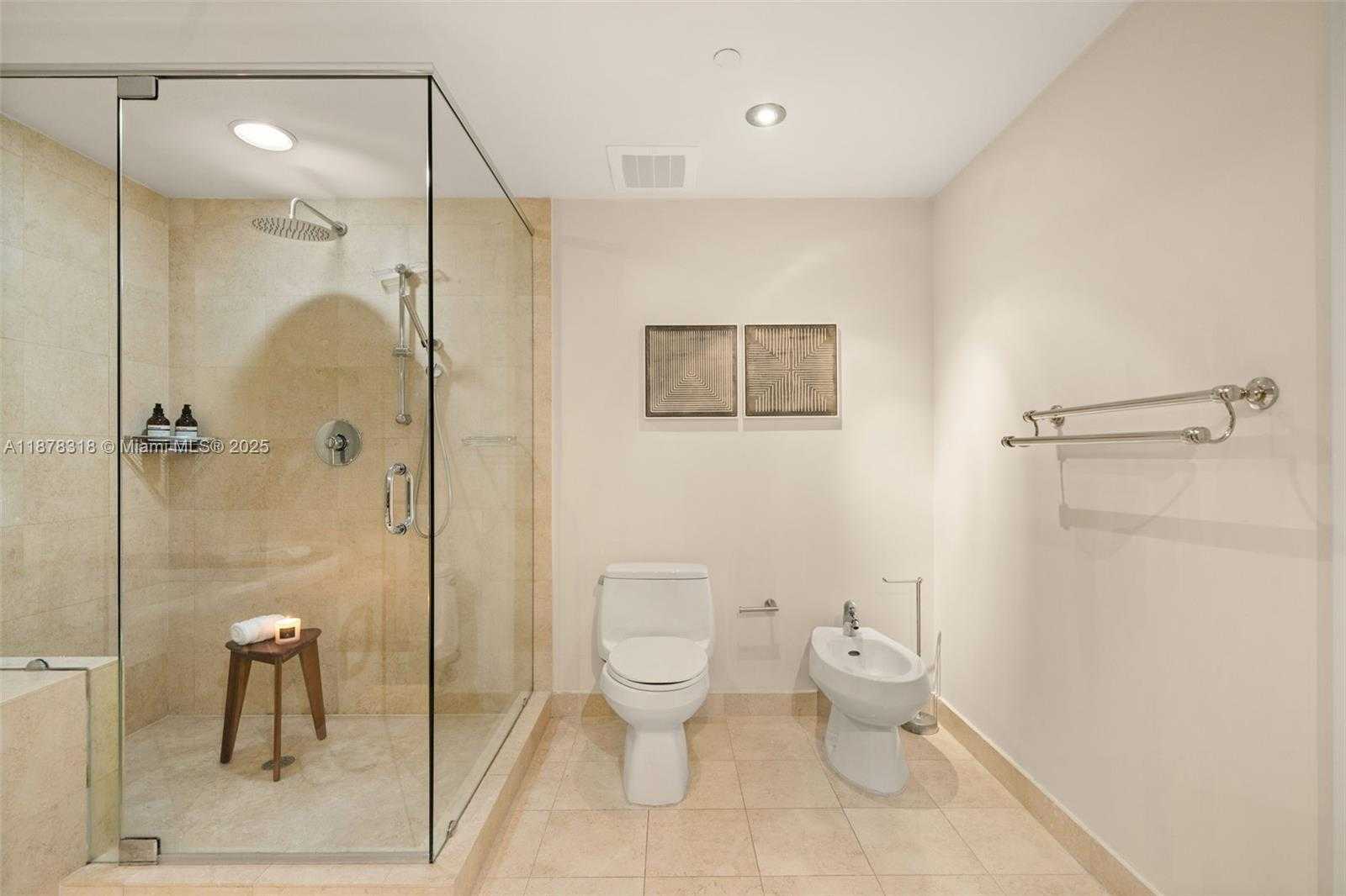 Small Image of 1830 SOUTH OCEAN DR #2306, Hallandale Beach Number 19