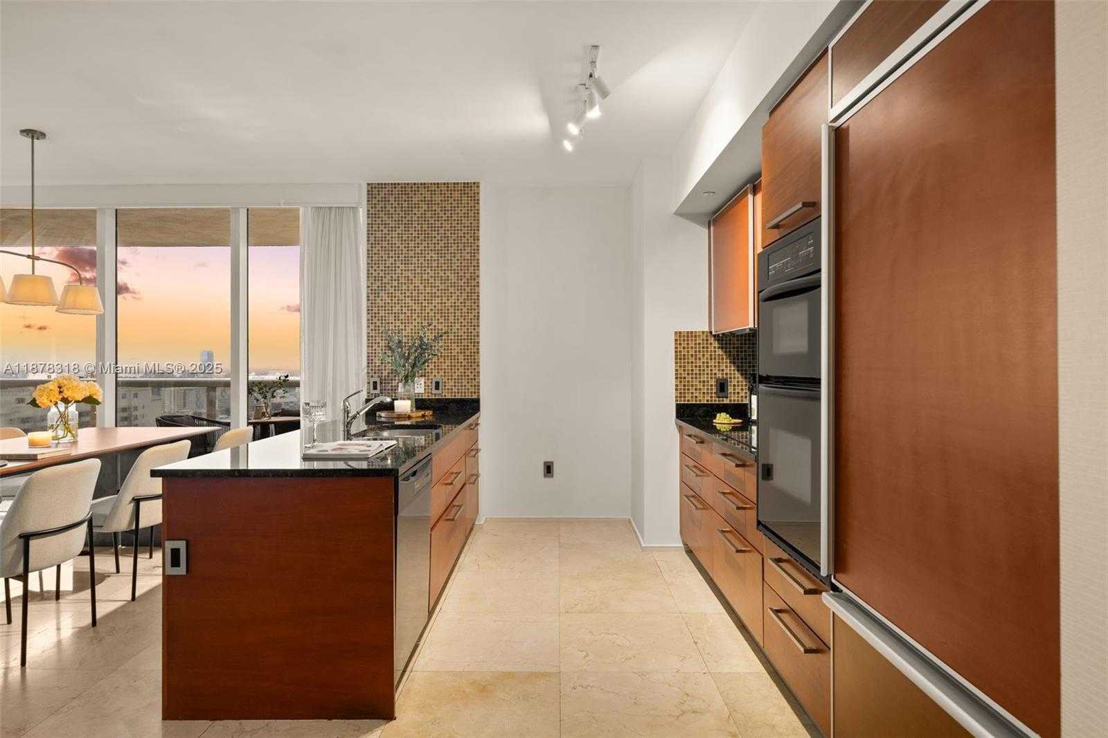Small Image of 1830 SOUTH OCEAN DR #2306, Hallandale Beach Number 8