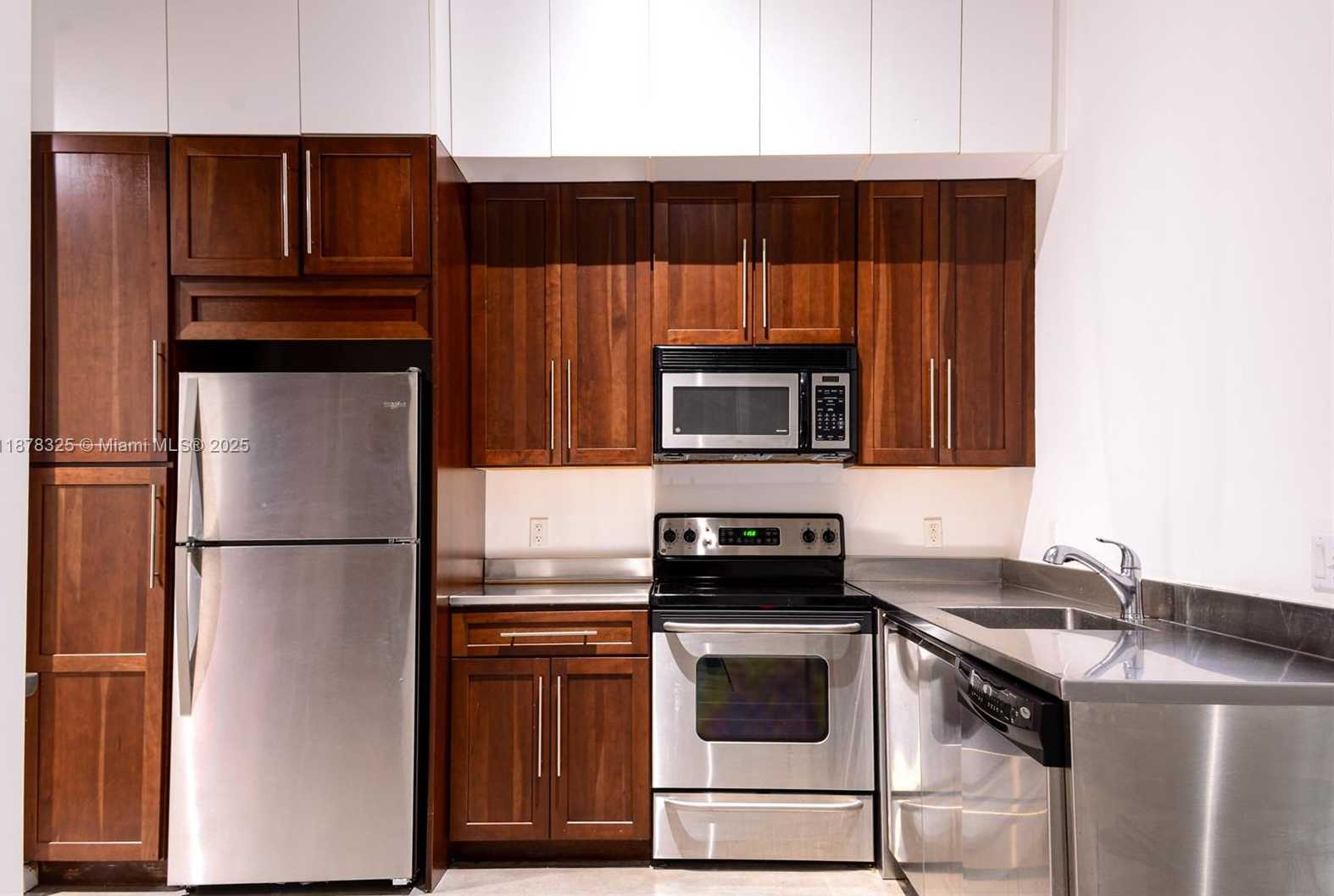 Small Image of 250 NORTH WEST 23RD ST #308, Miami Number 2