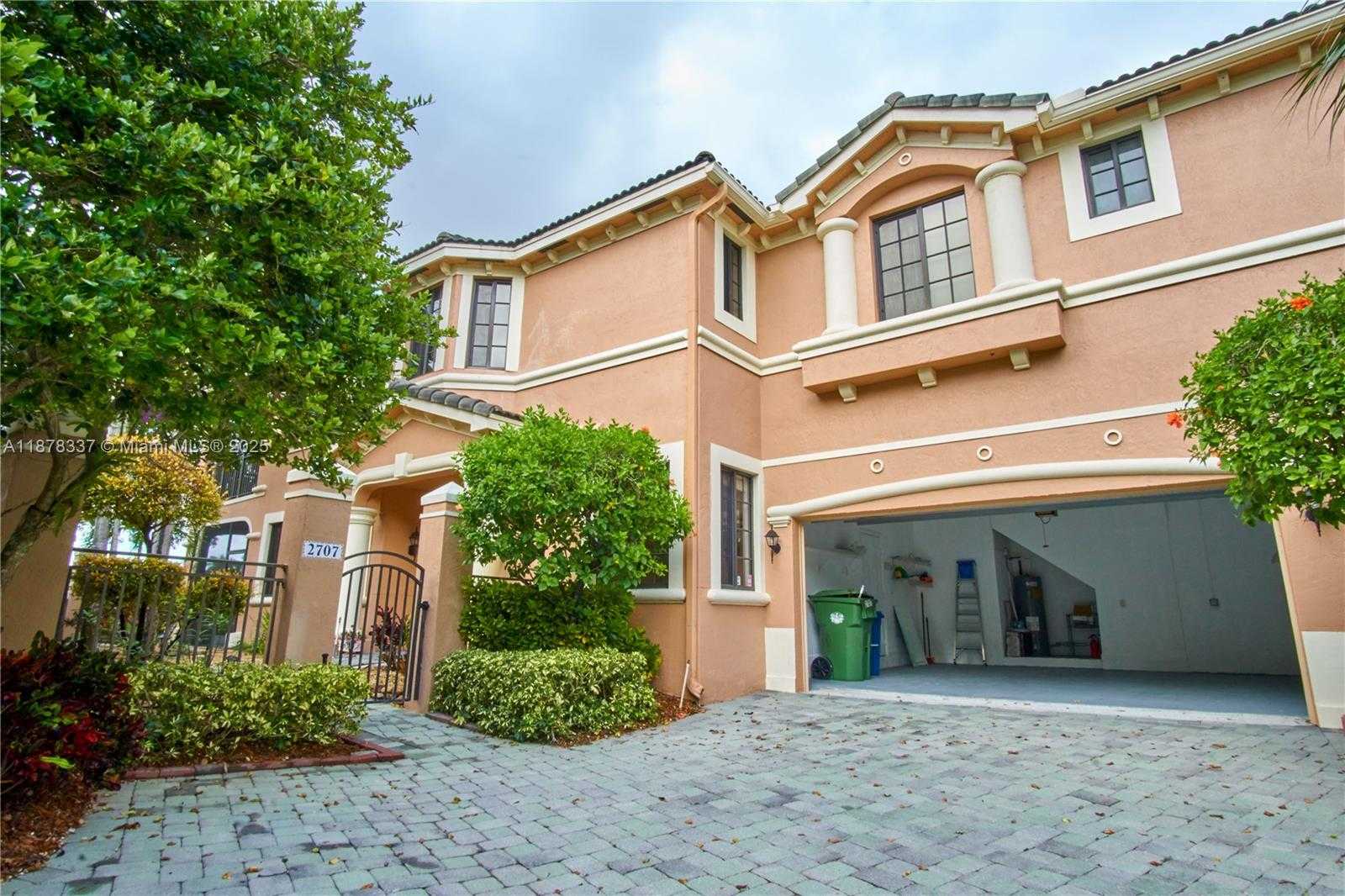 Small Image of 2707 CENTER CT DR #1-15, Weston Number 2