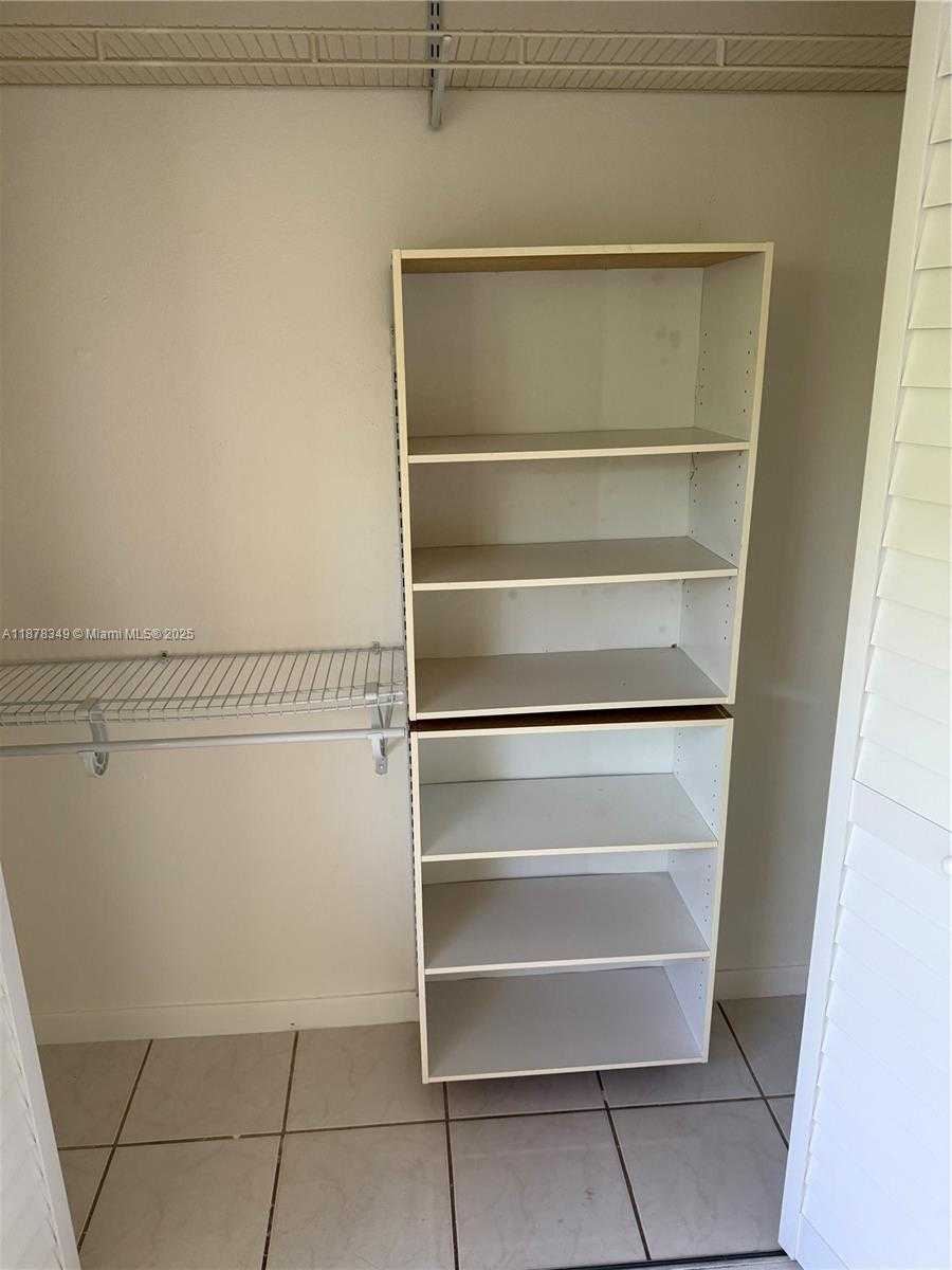 Small Image of 20420 SOUTH WEST 122ND AVE, Miami Number 8