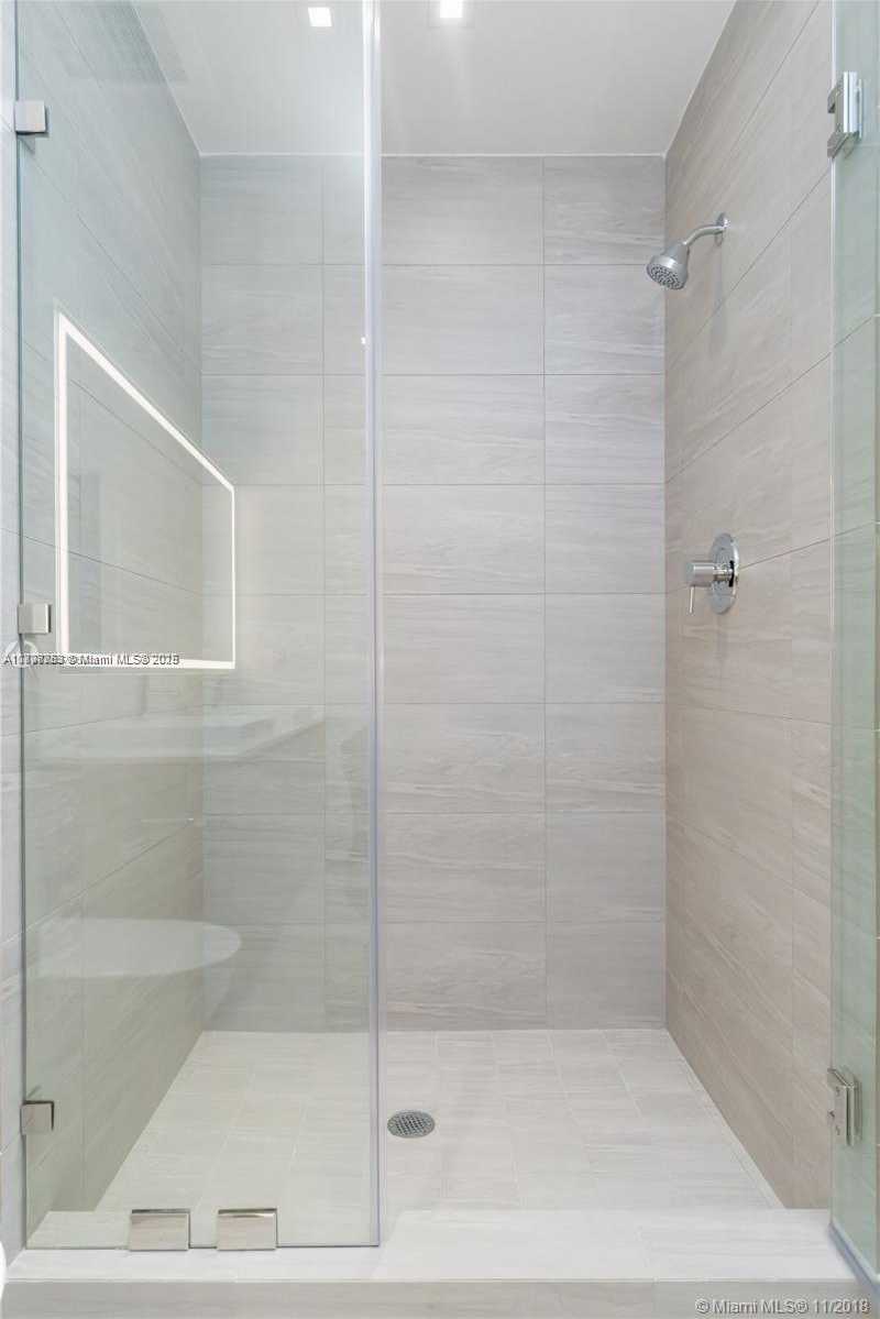 Small Image of 2960 NORTH EAST 207TH ST #901+Den, Aventura Number 10