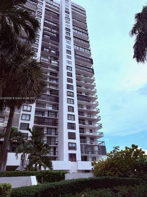 Small Image of 2333 BRICKELL AVE #1710, Miami Number 39