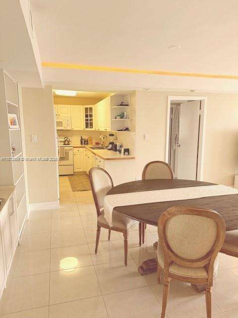 Small Image of 2333 BRICKELL AVE #1710, Miami Number 7