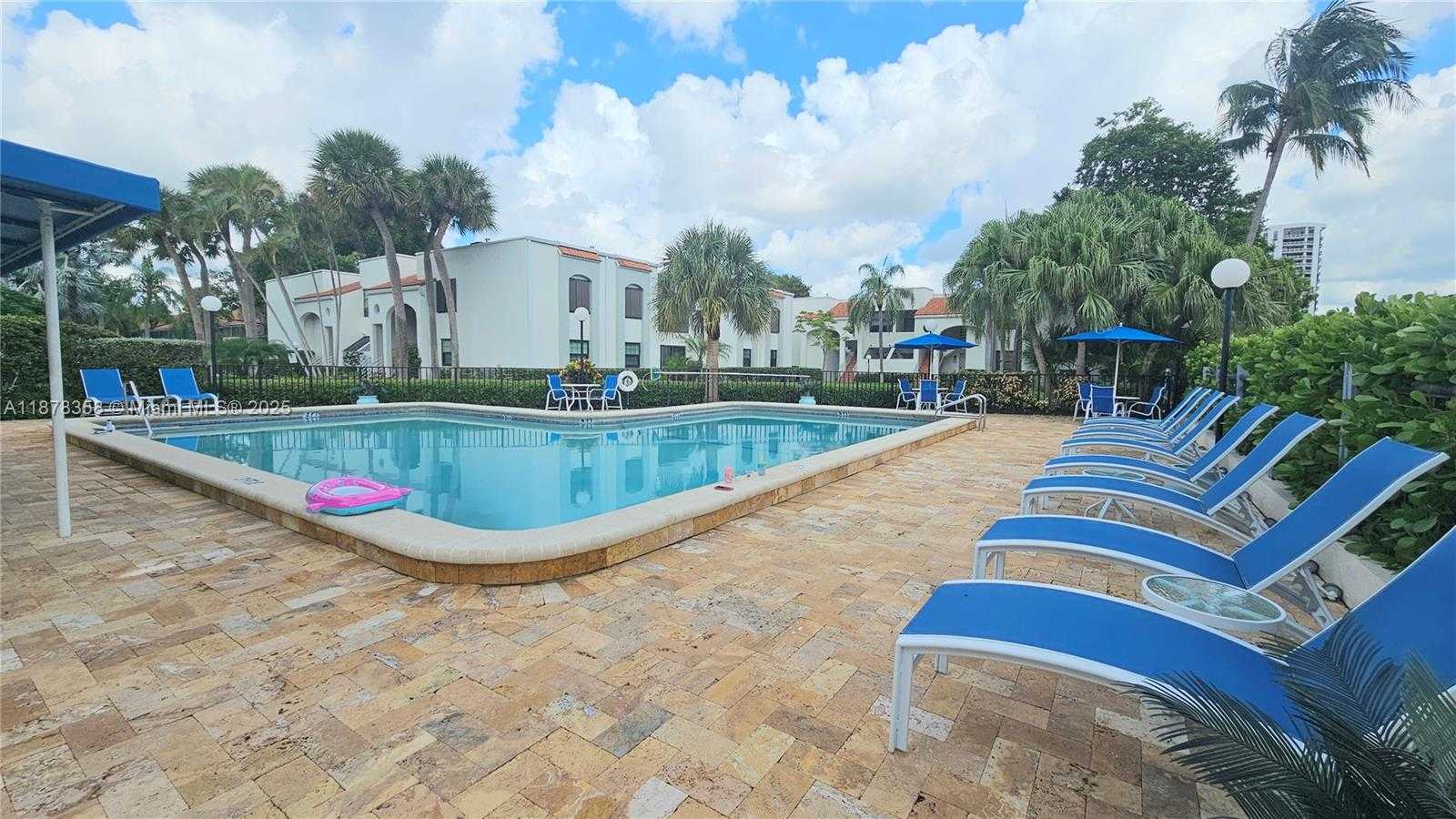 Small Image of 3544 MAGELLAN CIR #117, Aventura Number 33