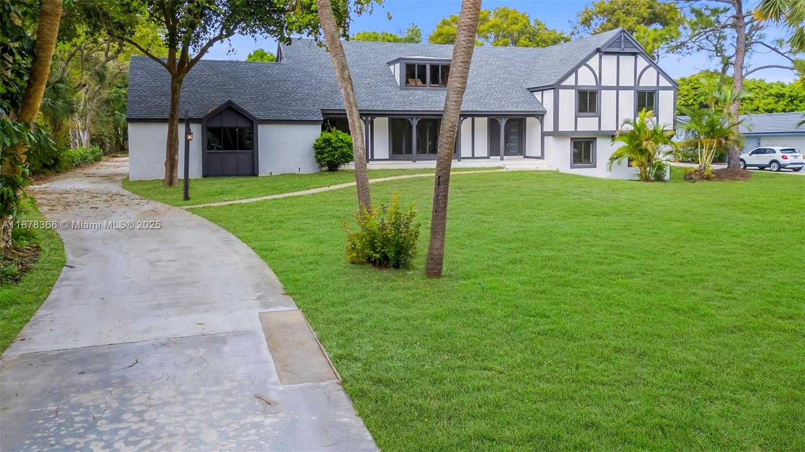 Small Image of 11143 MONET WOODS RD, Palm Beach Gardens Number 3