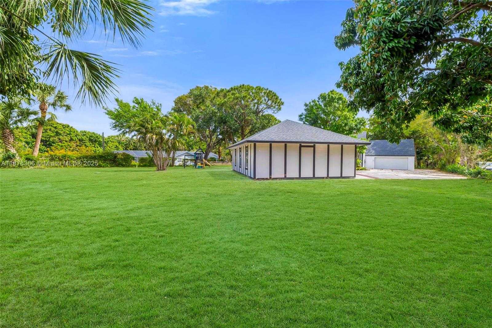 Small Image of 11143 MONET WOODS RD, Palm Beach Gardens Number 69