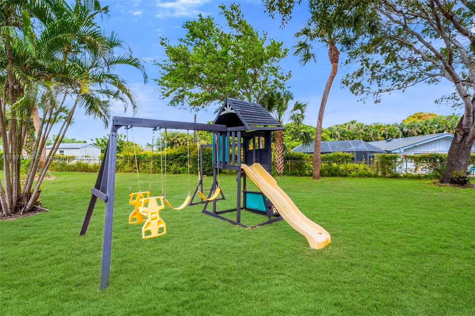 Small Image of 11143 MONET WOODS RD, Palm Beach Gardens Number 72
