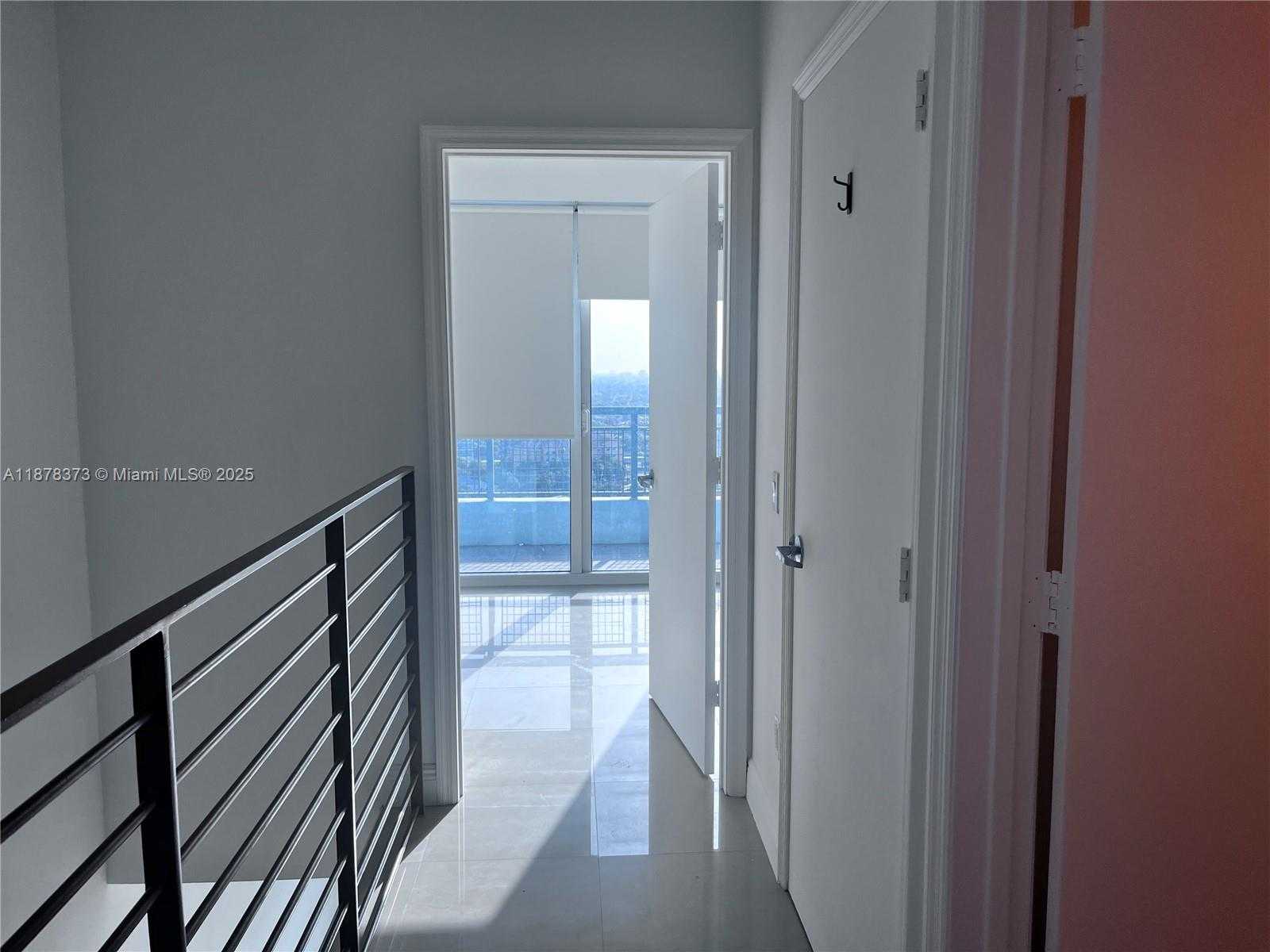 Small Image of 60 SOUTH WEST 13TH ST #1417, Miami Number 7