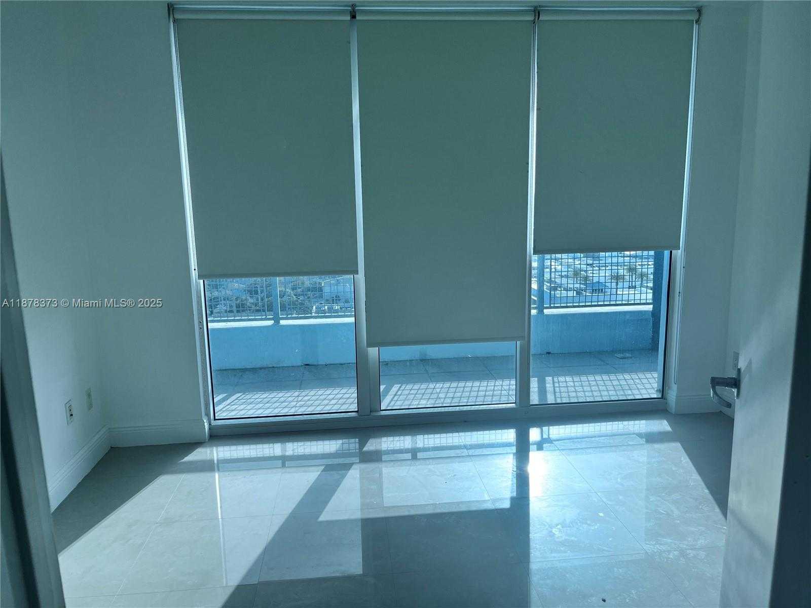 Small Image of 60 SOUTH WEST 13TH ST #1417, Miami Number 8