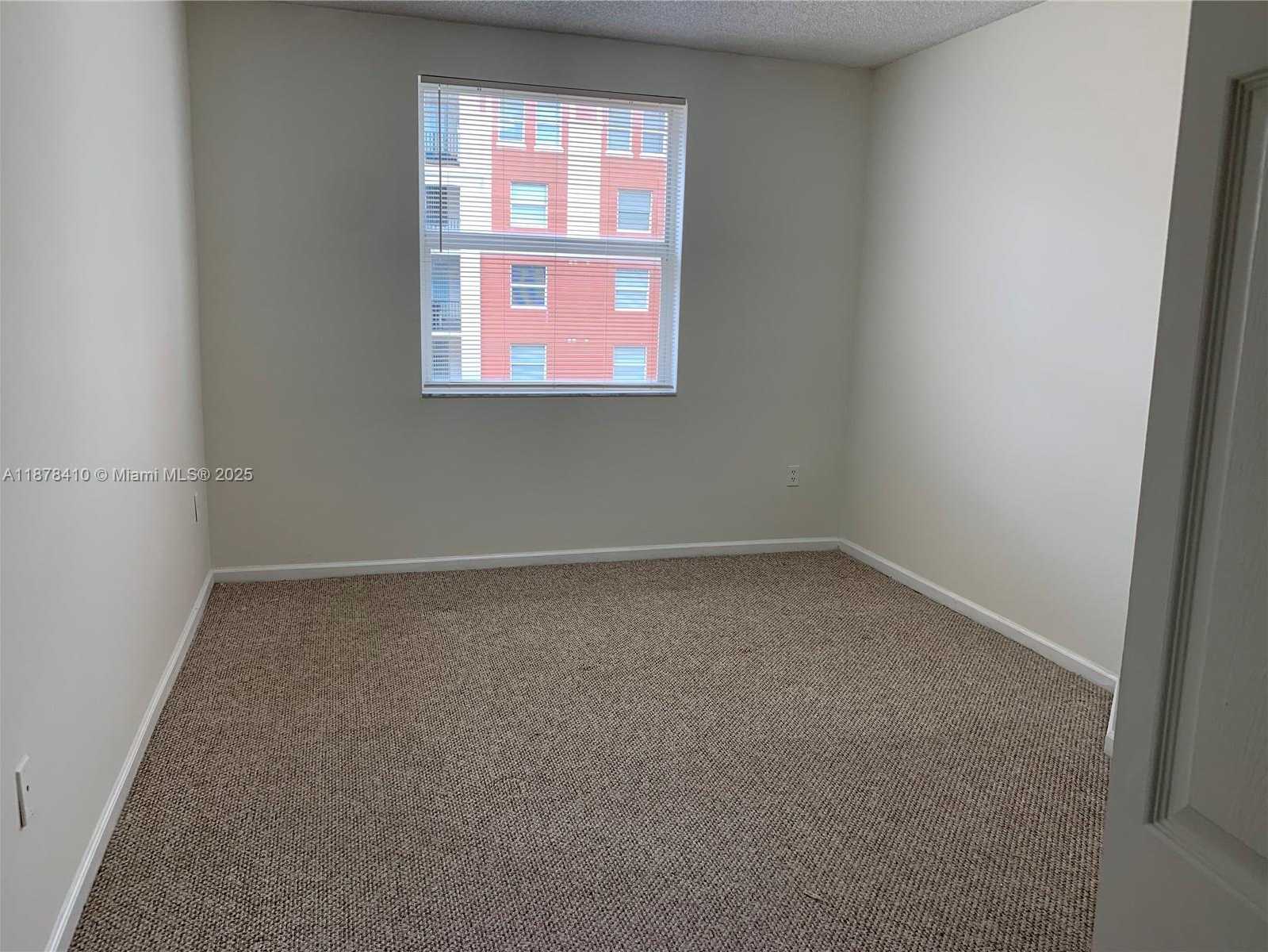 Small Image of 17150 NORTH BAY RD #2717, Sunny Isles Beach Number 15