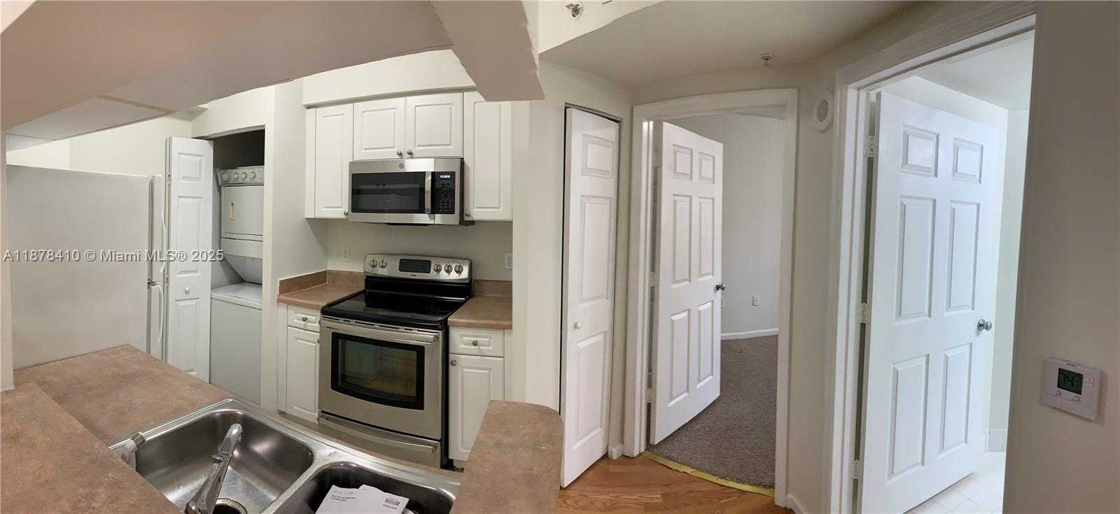 Small Image of 17150 NORTH BAY RD #2717, Sunny Isles Beach Number 26