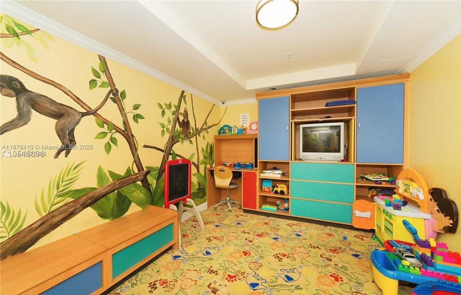 Small Image of 17150 NORTH BAY RD #2717, Sunny Isles Beach Number 42