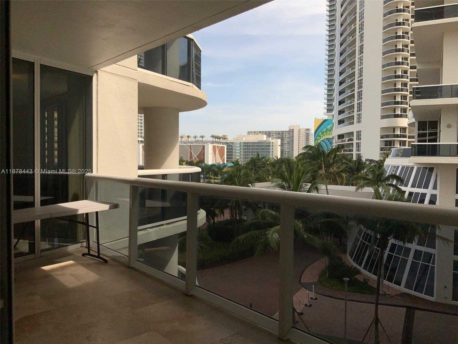 Small Image of 1850 SOUTH OCEAN DR #510, Hallandale Beach Number 18