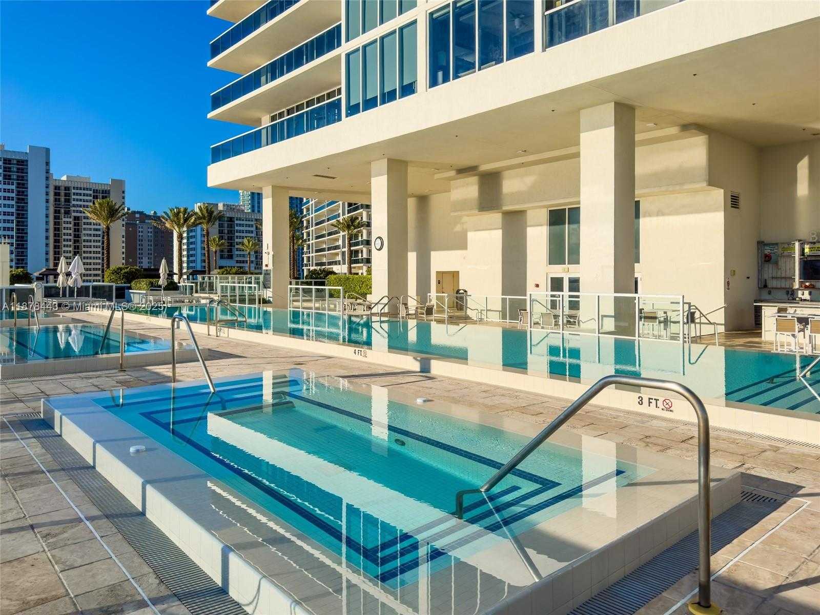 Small Image of 1850 SOUTH OCEAN DR #510, Hallandale Beach Number 27