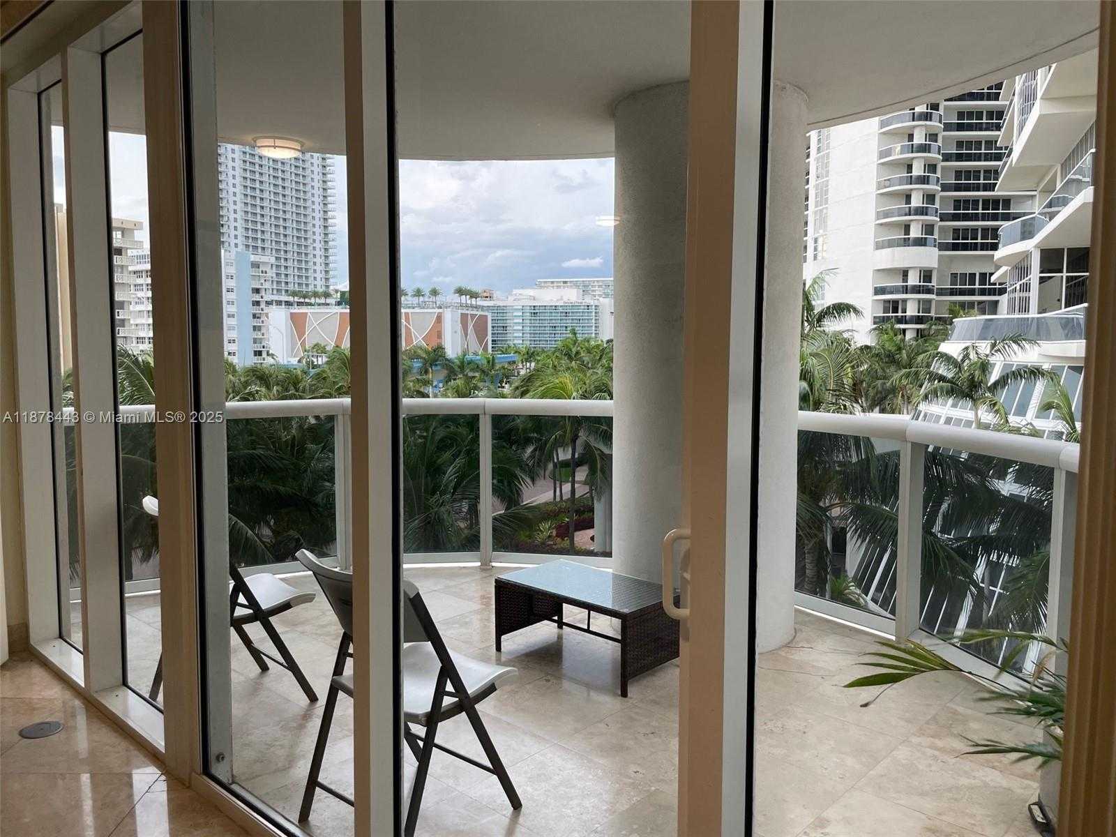 Small Image of 1850 SOUTH OCEAN DR #510, Hallandale Beach Number 3