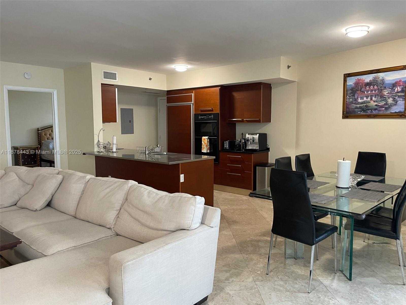 Small Image of 1850 SOUTH OCEAN DR #510, Hallandale Beach Number 7