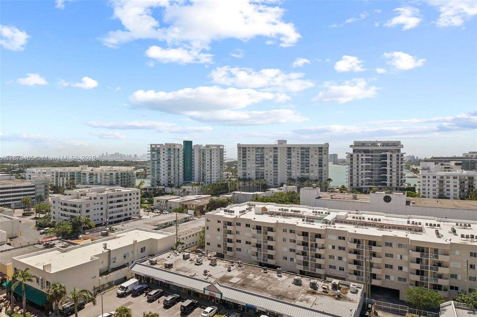 Small Image of 6799 COLLINS AVE #1006, Miami Beach Number 25