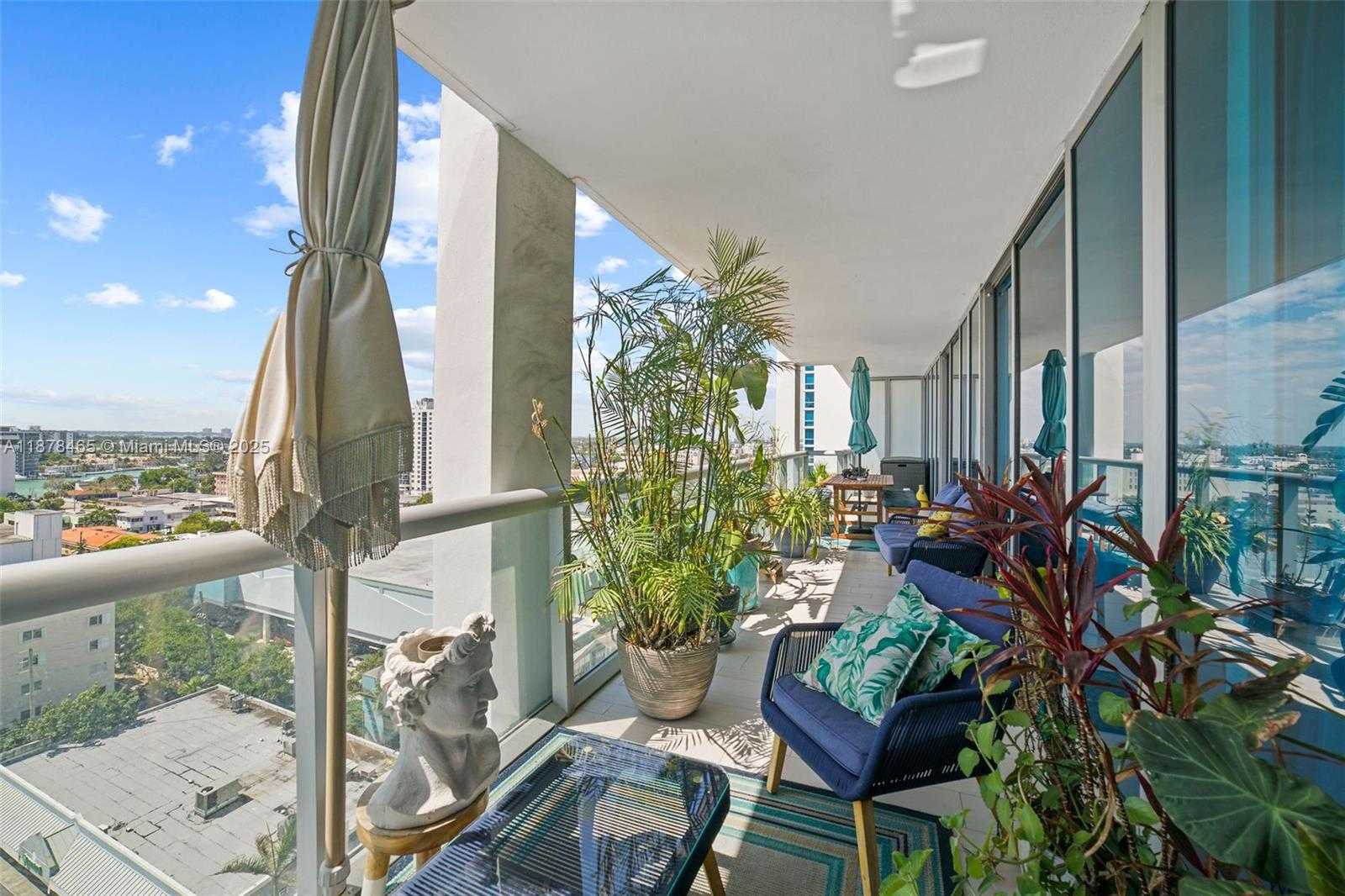 Small Image of 6799 COLLINS AVE #1006, Miami Beach Number 29