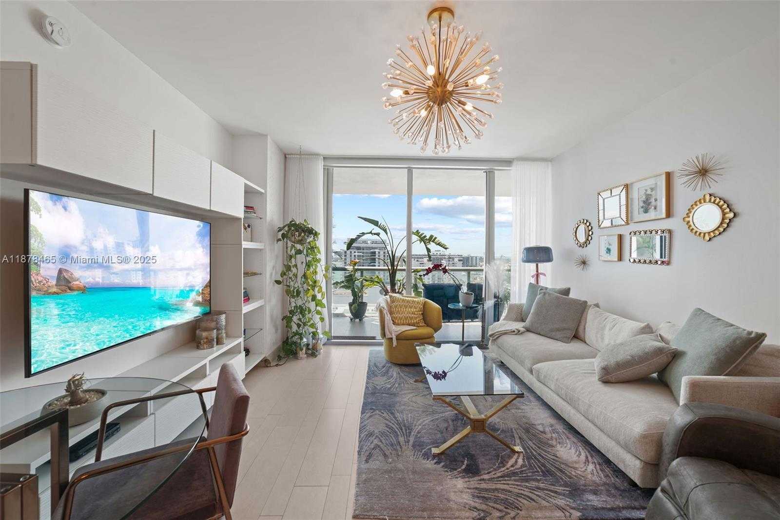 Small Image of 6799 COLLINS AVE #1006, Miami Beach Number 9