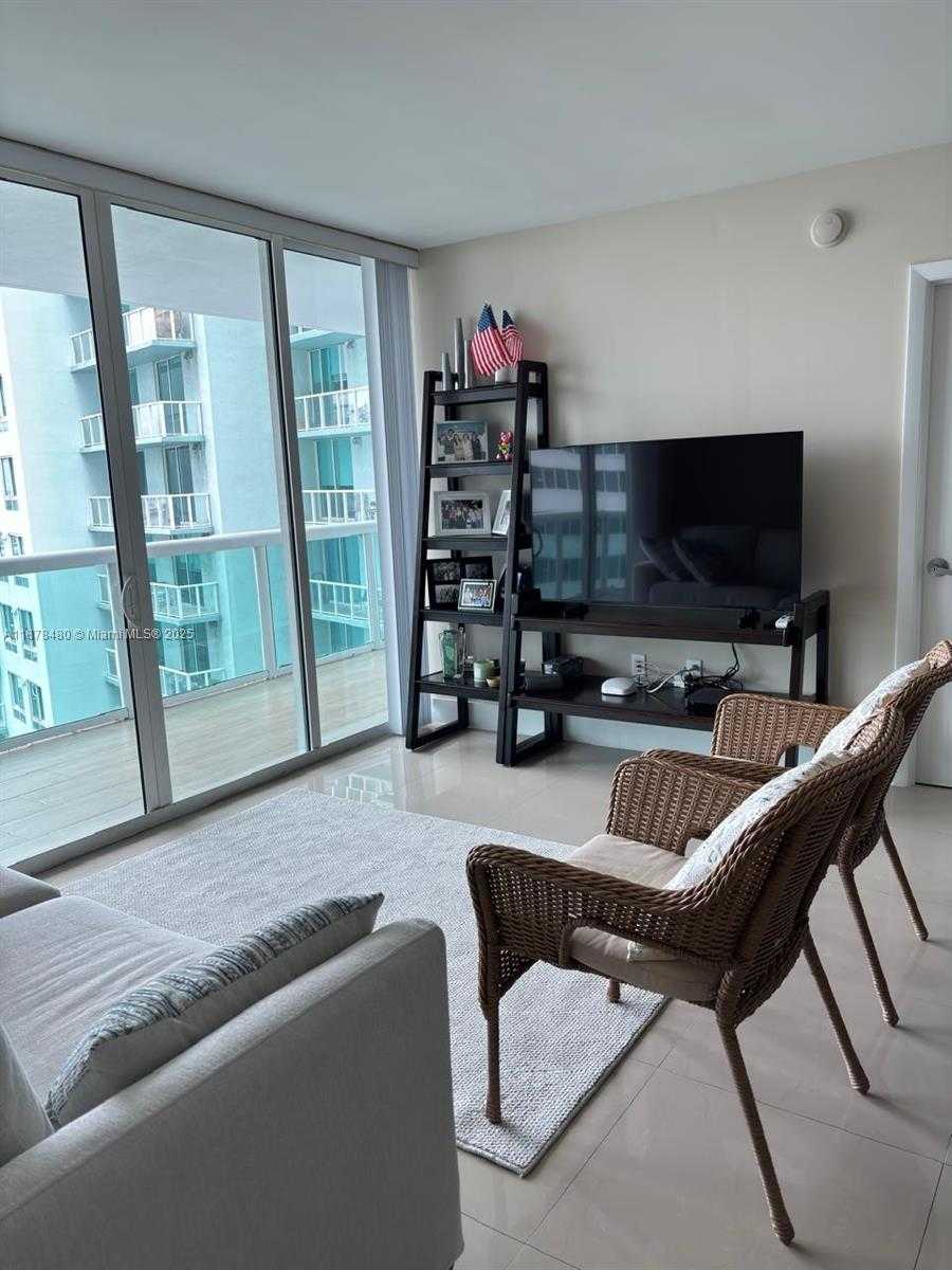 Small Image of 1800 NORTH BAYSHORE DR #2210, Miami Number 10
