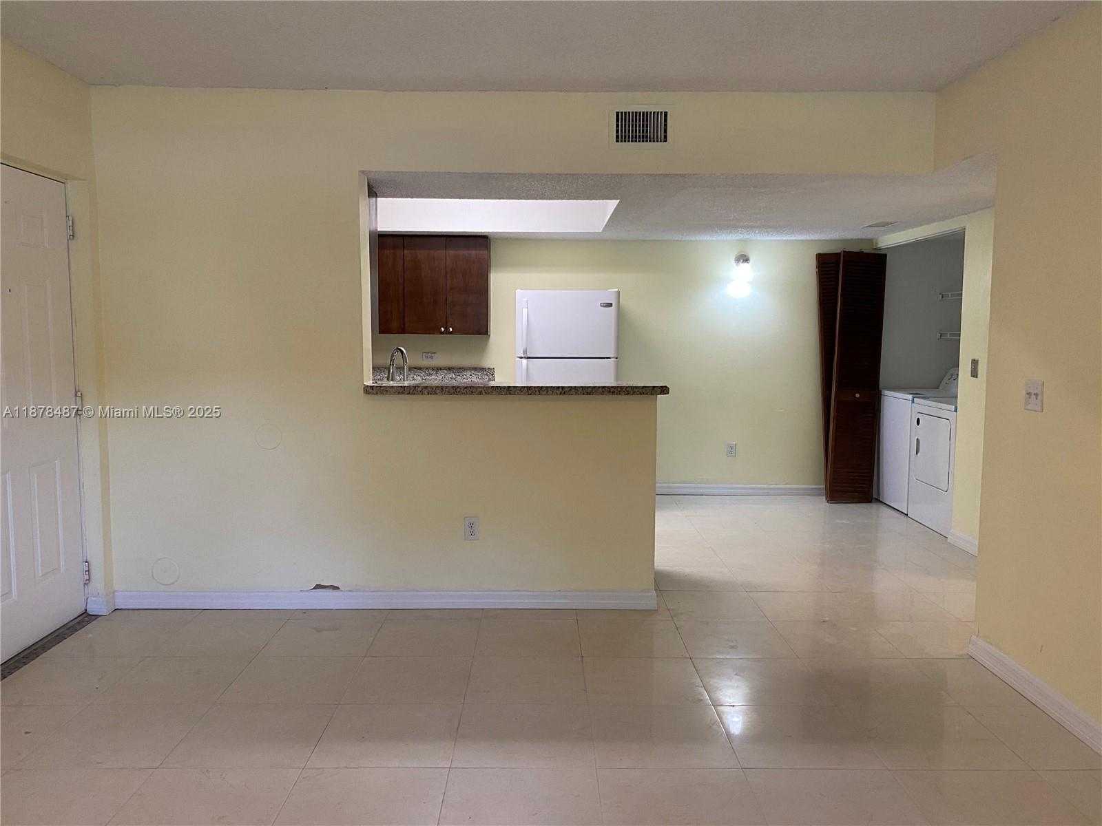 Small Image of 3670 NORTH 56TH AVE #705, Hollywood Number 4
