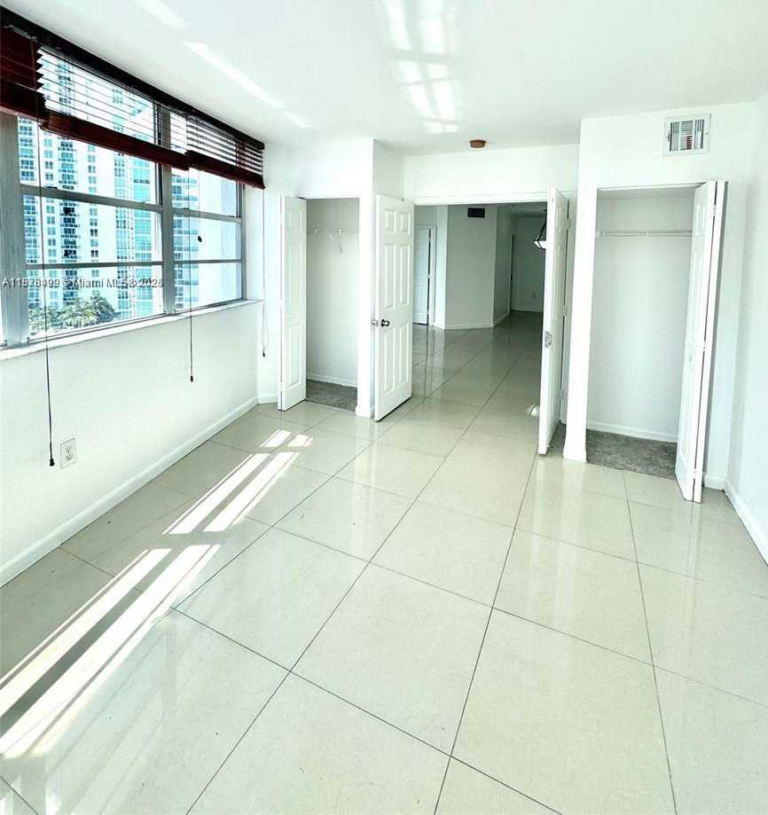 Small Image of 825 BRICKELL BAY DR #2041, Miami Number 23