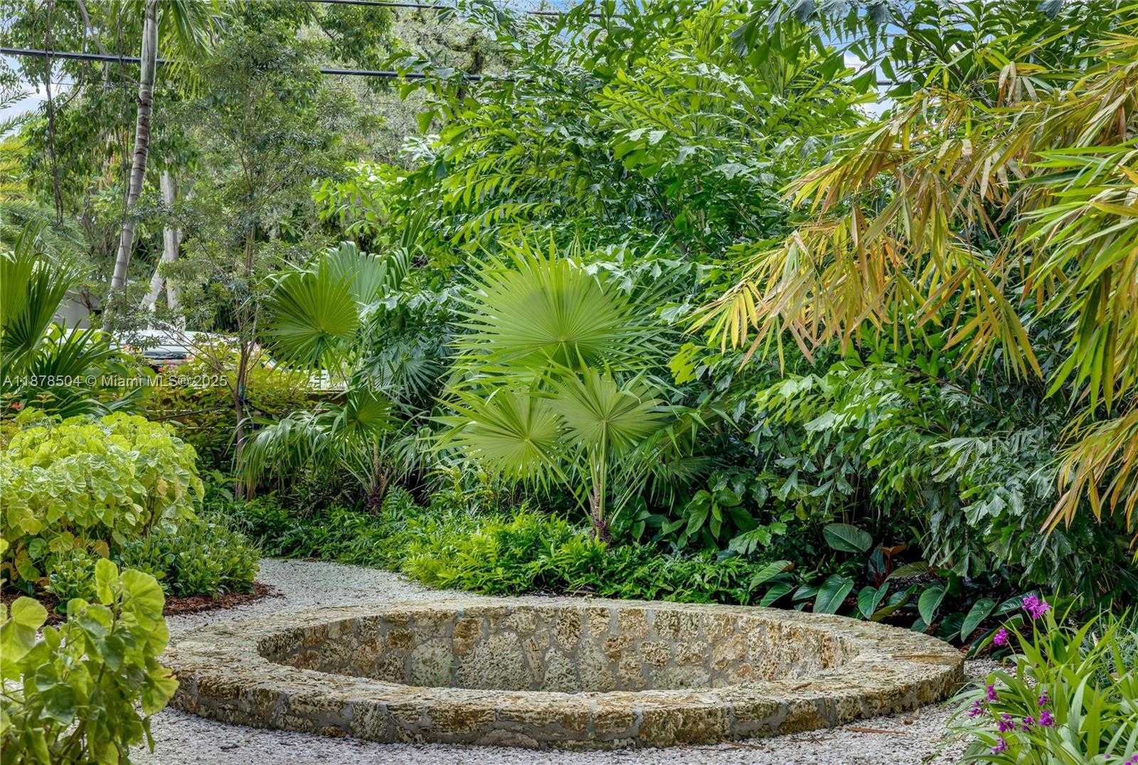 Small Image of 1000 NORTH WEST 9TH CT, Miami Number 40