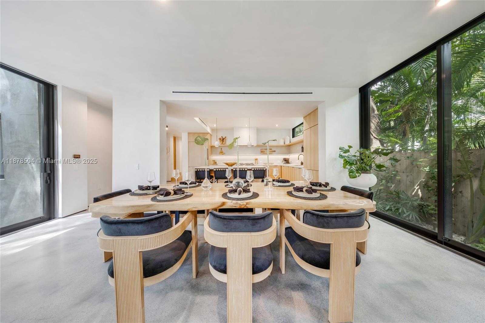 Small Image of 1000 NORTH WEST 9TH CT, Miami Number 9