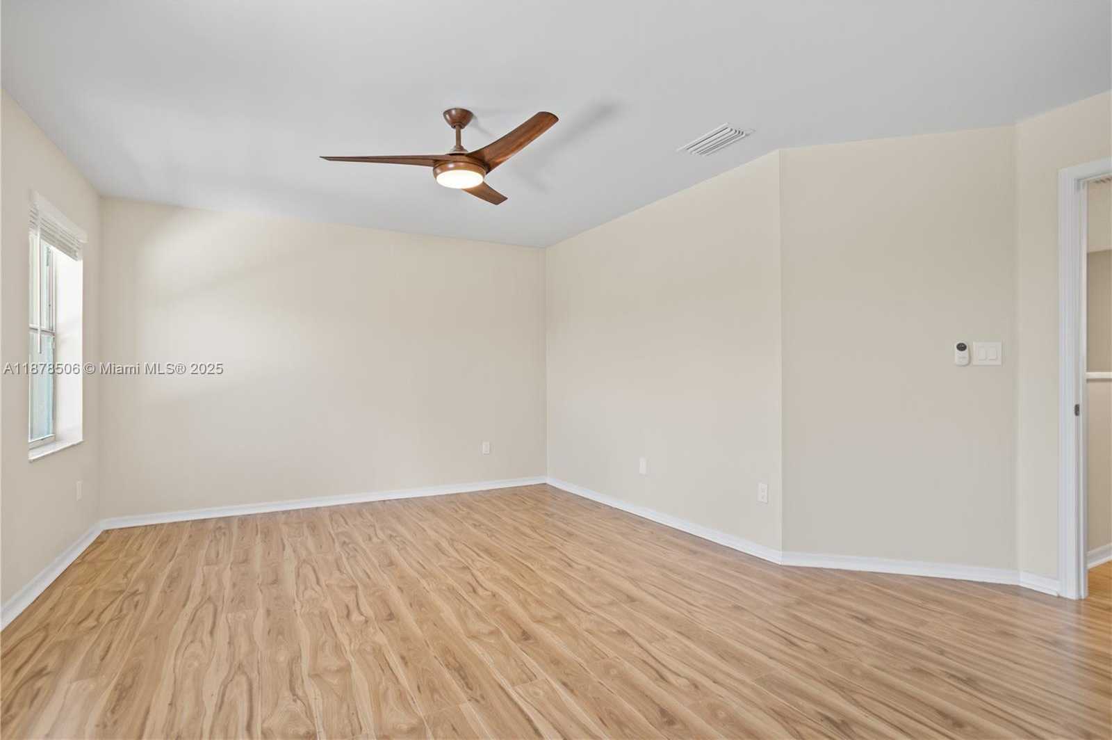 Small Image of 19257 NORTH WEST 13TH ST, Pembroke Pines Number 34