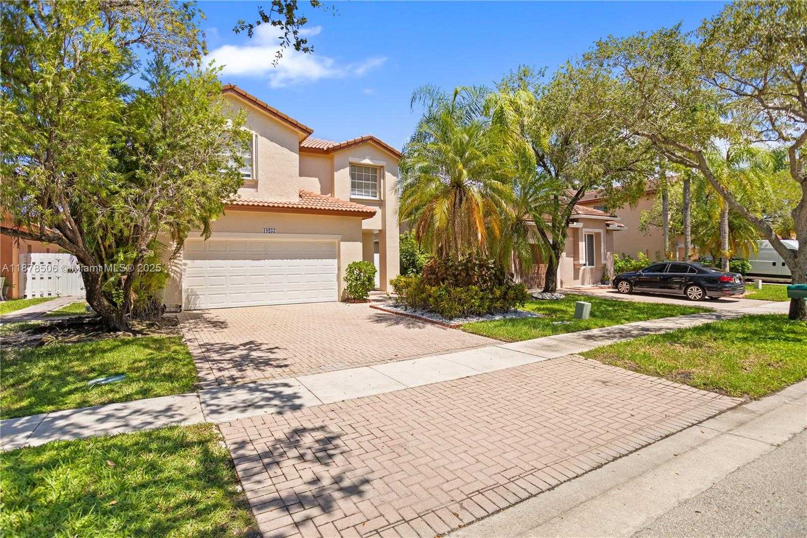 Small Image of 19257 NORTH WEST 13TH ST, Pembroke Pines Number 4