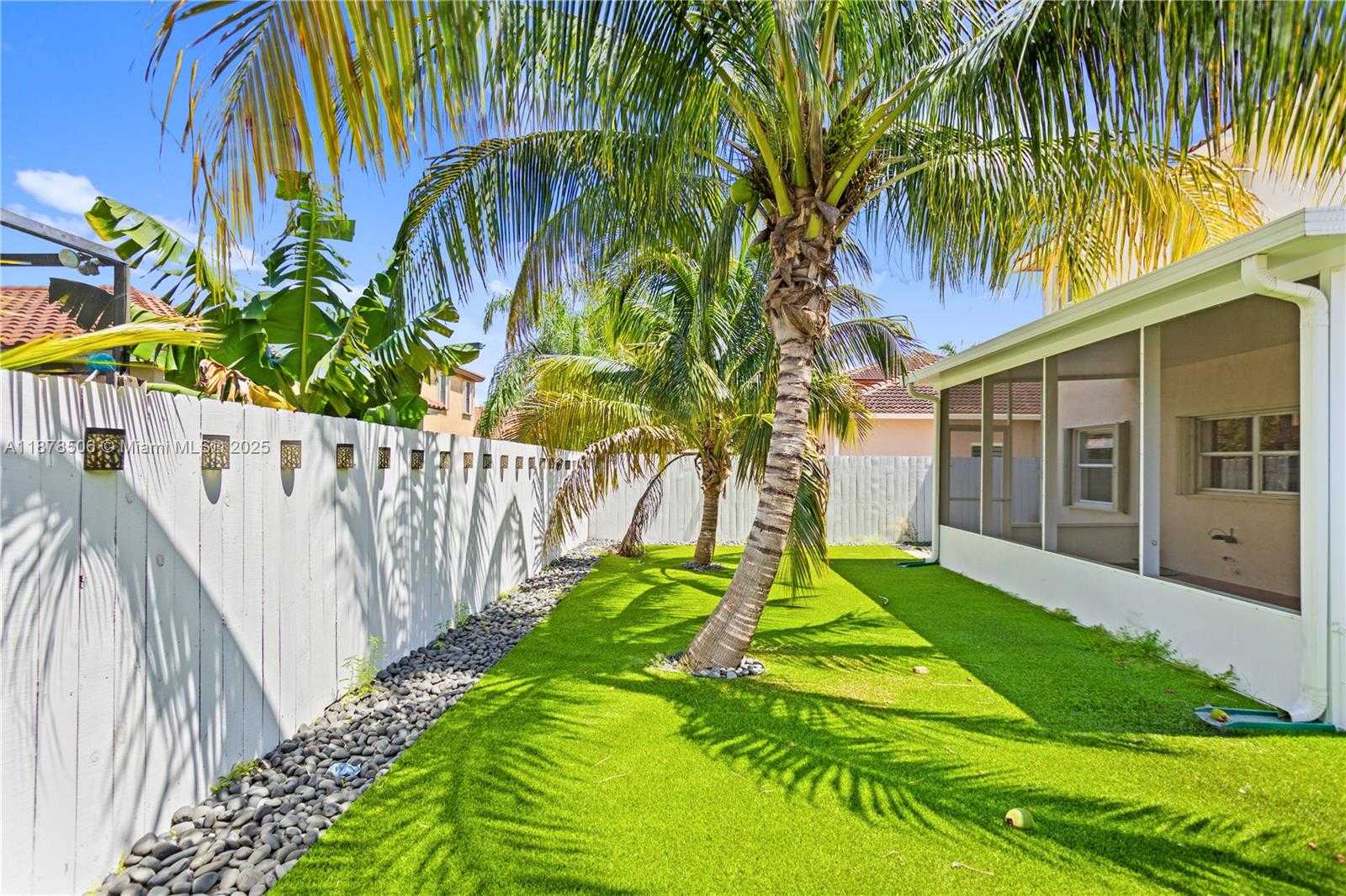 Small Image of 19257 NORTH WEST 13TH ST, Pembroke Pines Number 47