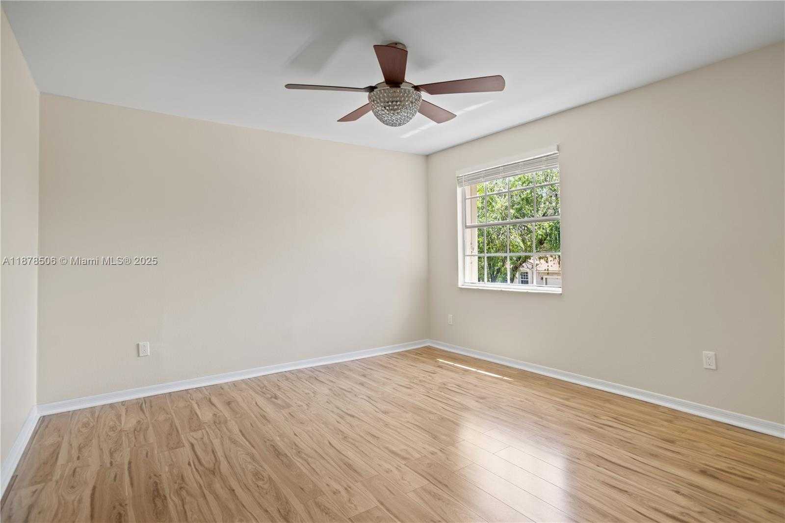Small Image of 19257 NORTH WEST 13TH ST, Pembroke Pines Number 48