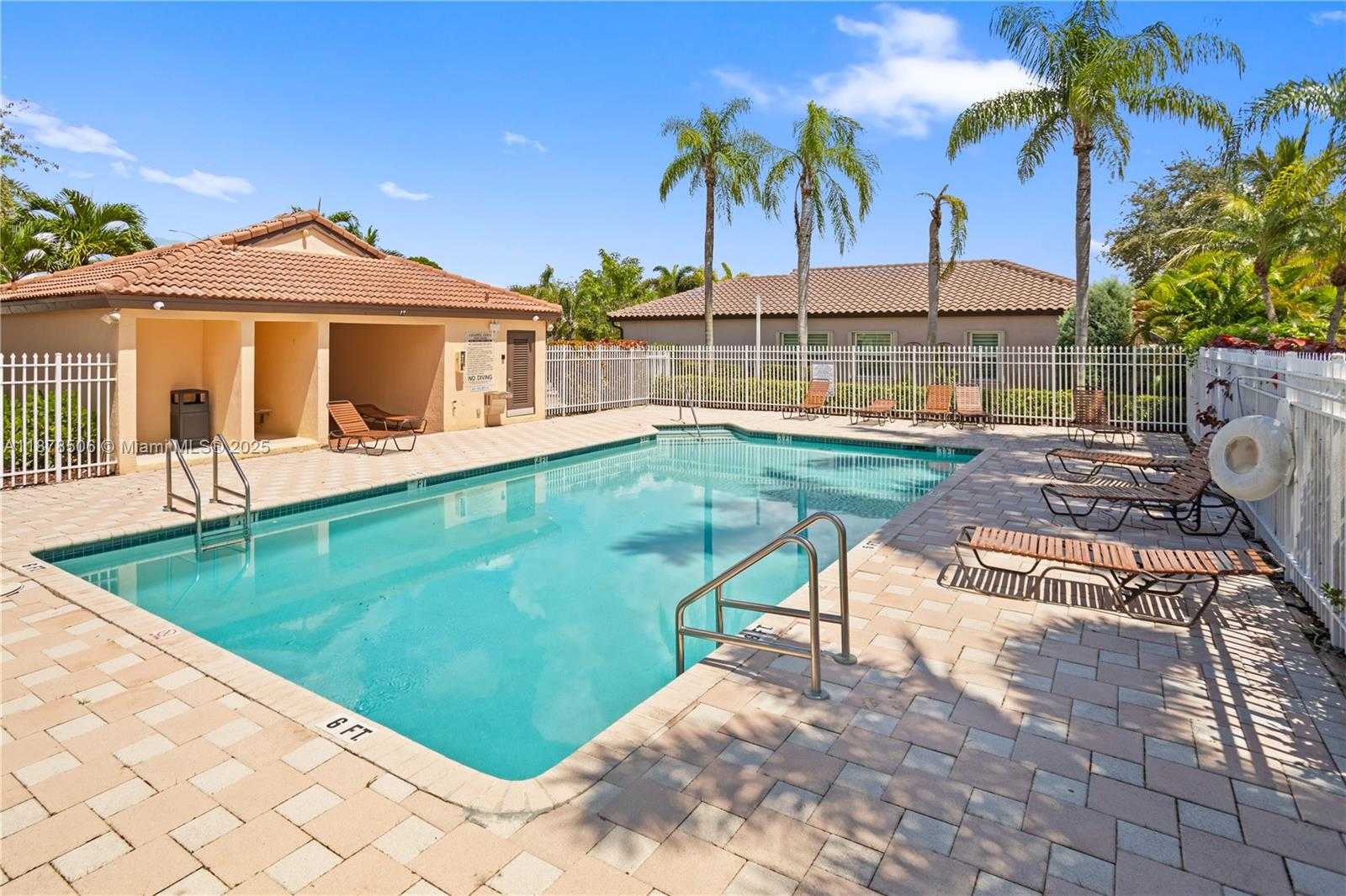 Small Image of 19257 NORTH WEST 13TH ST, Pembroke Pines Number 59