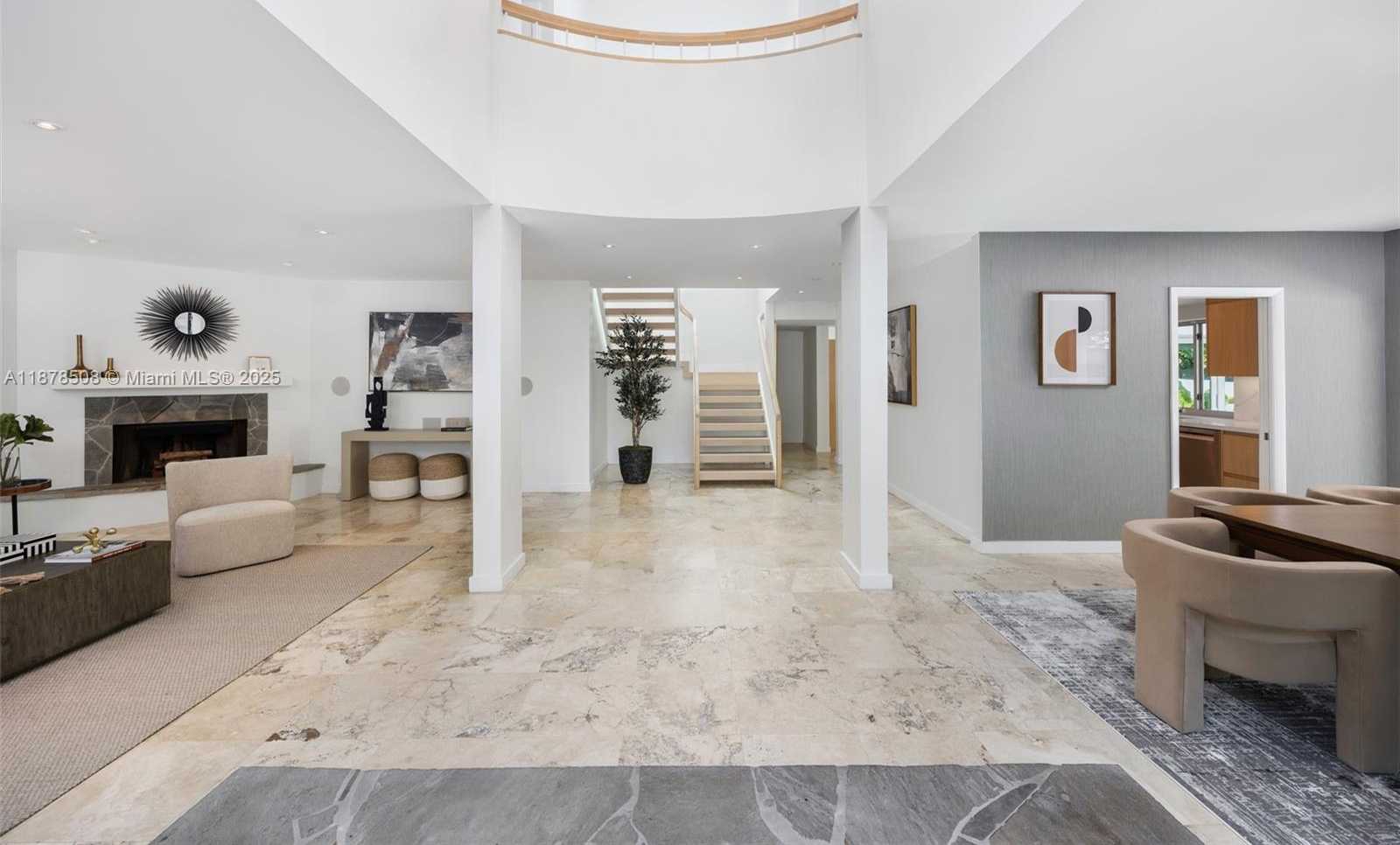 Small Image of 1888 CRYSTAL CT, Coconut Grove Number 4