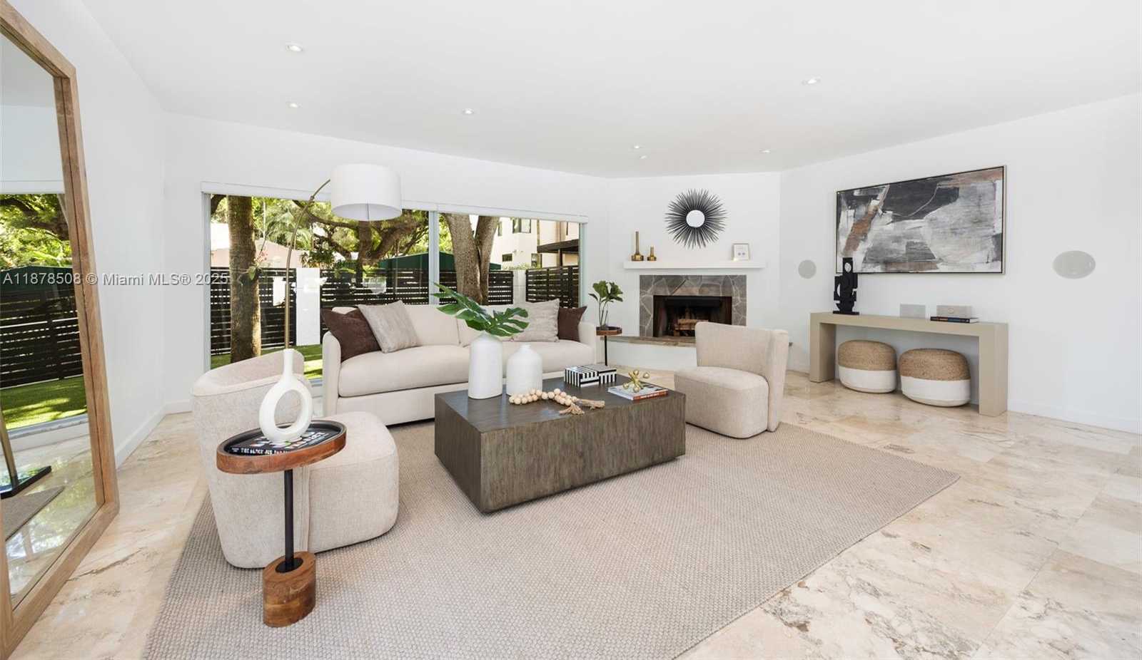 Small Image of 1888 CRYSTAL CT, Coconut Grove Number 6