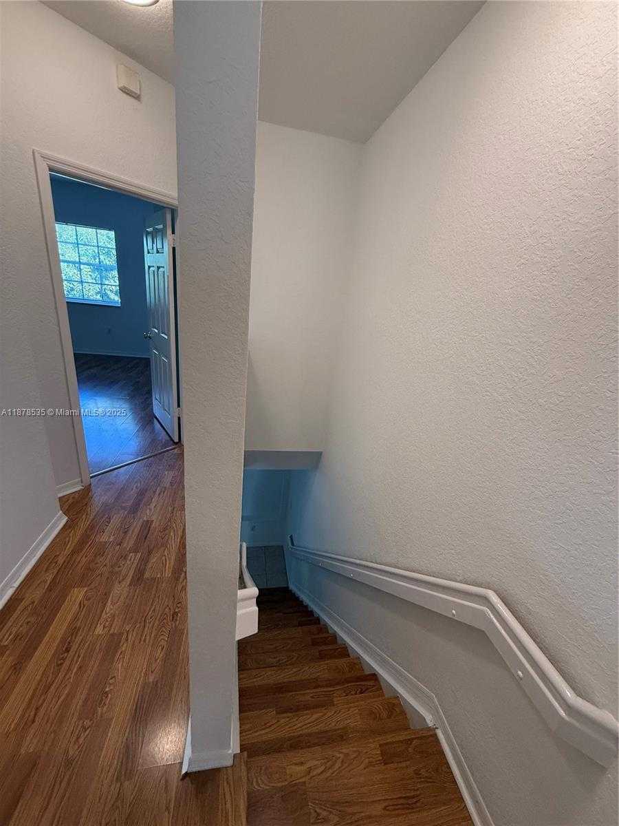 Small Image of 5620 NORTH WEST 114 PATH #201, Doral Number 15