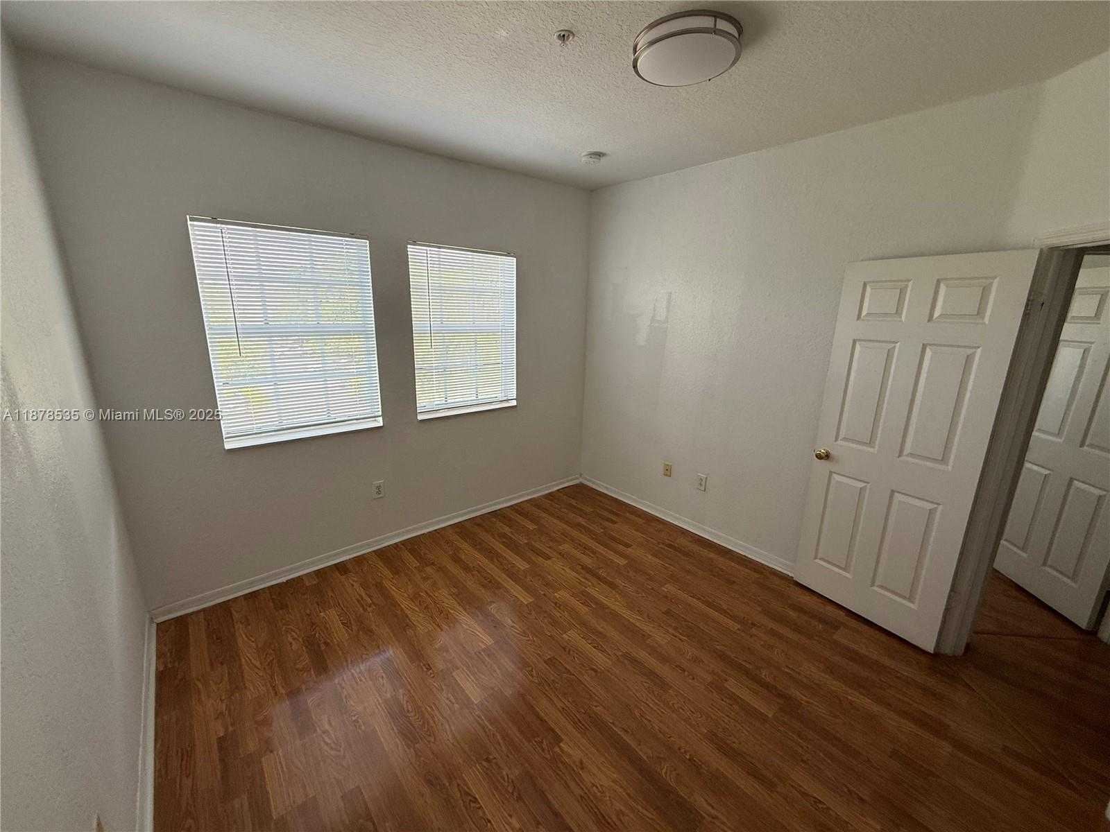 Small Image of 5620 NORTH WEST 114 PATH #201, Doral Number 36