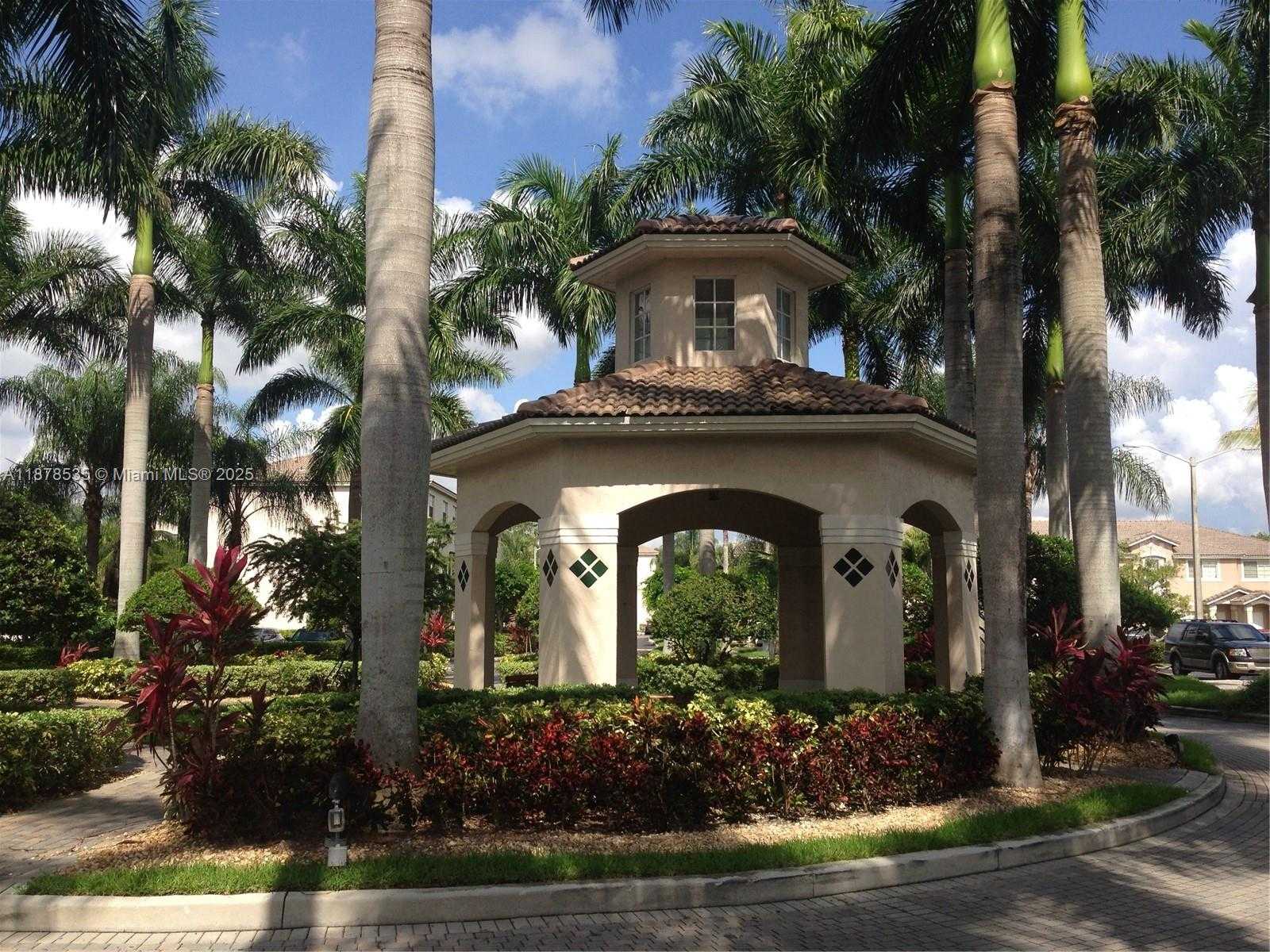 Small Image of 5620 NORTH WEST 114 PATH #201, Doral Number 44