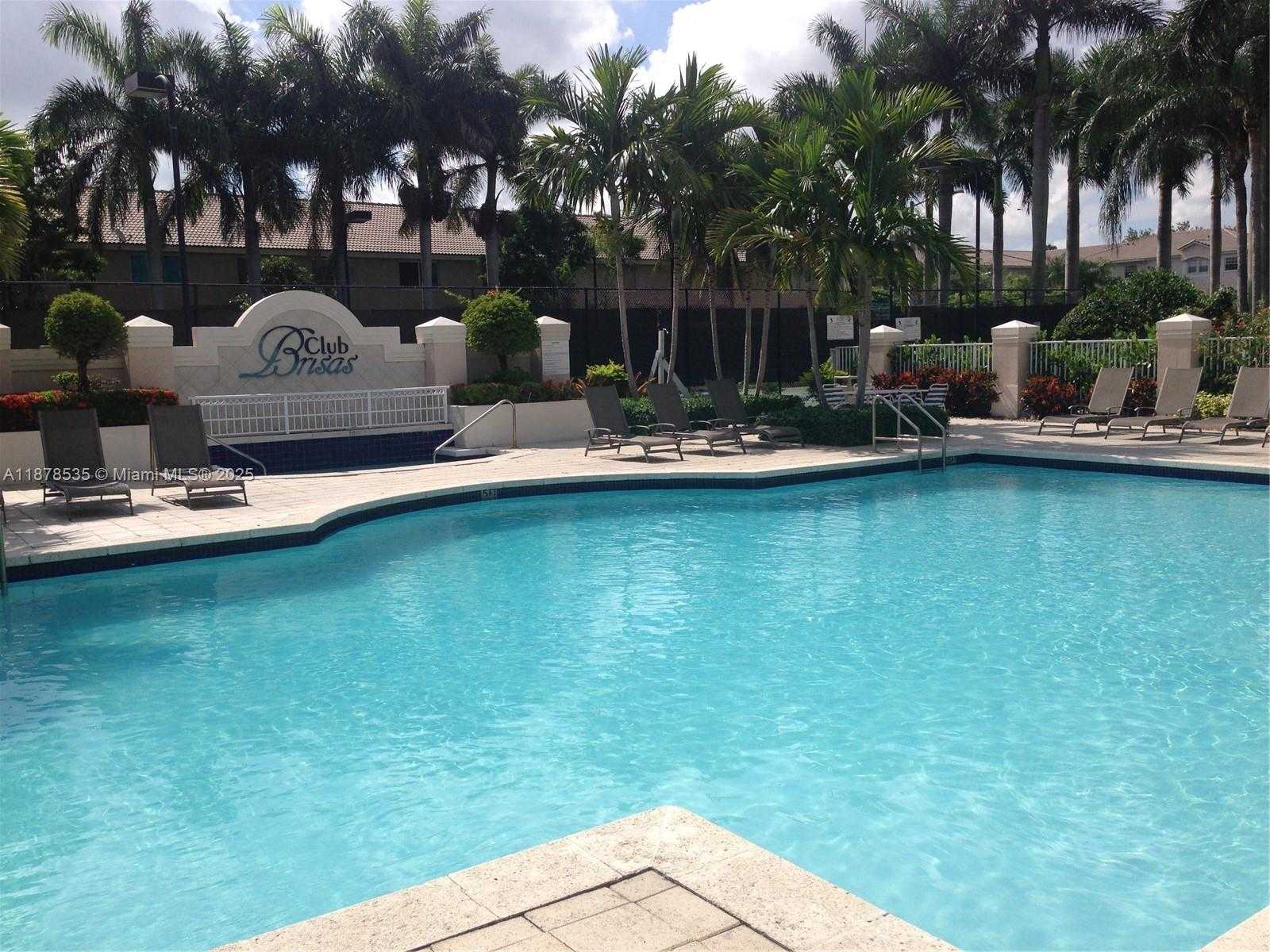 Small Image of 5620 NORTH WEST 114 PATH #201, Doral Number 66