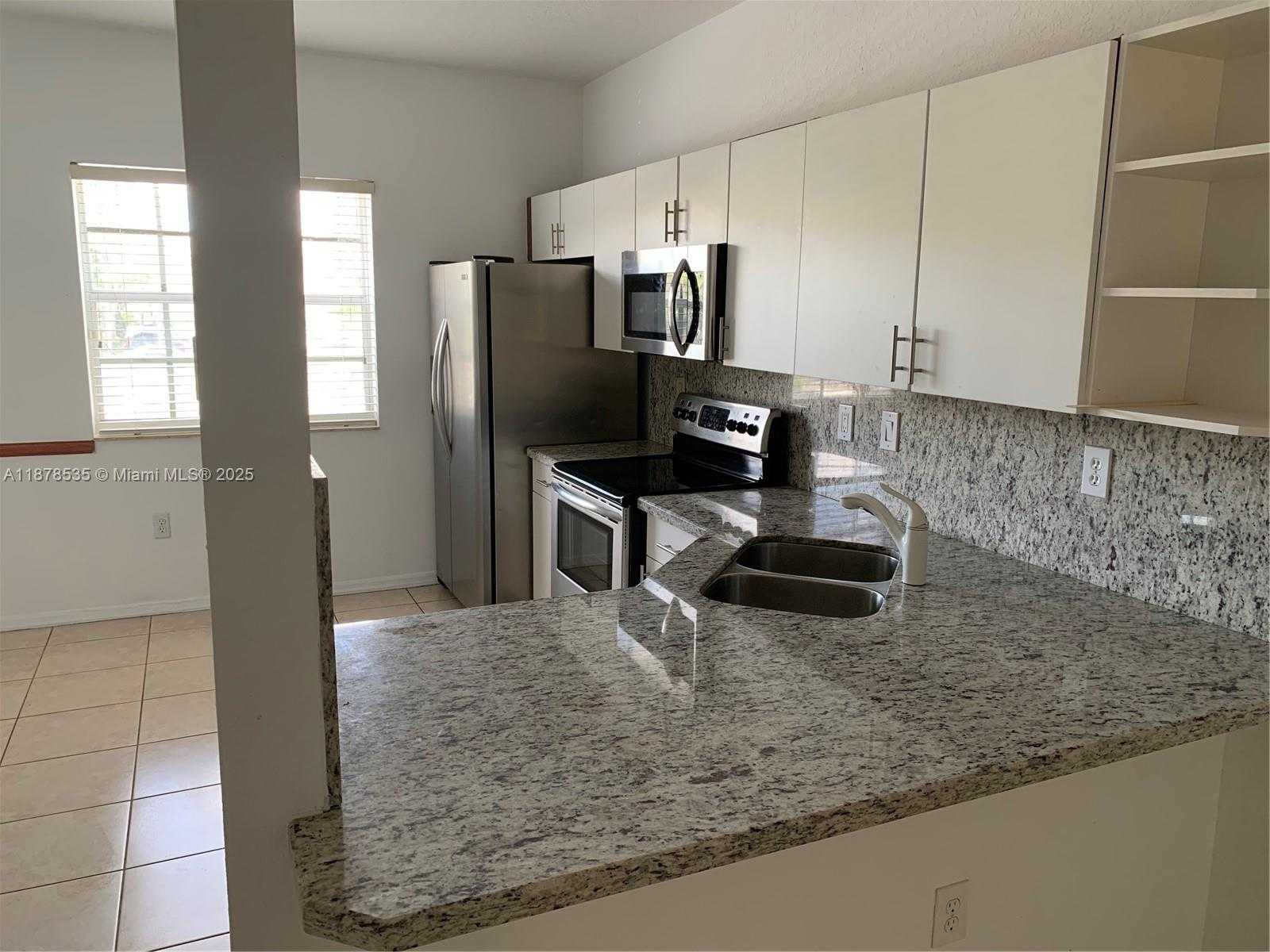 Small Image of 5620 NORTH WEST 114 PATH #201, Doral Number 7