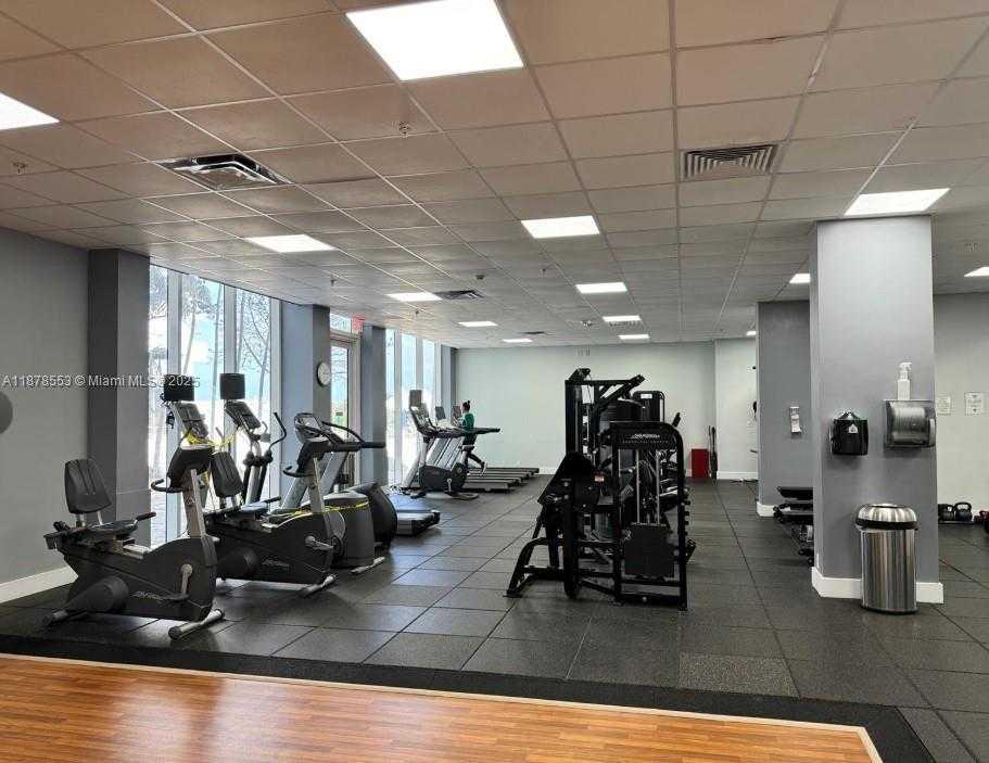 Small Image of 2030 SOUTH OCEAN DR #725, Hallandale Beach Number 16