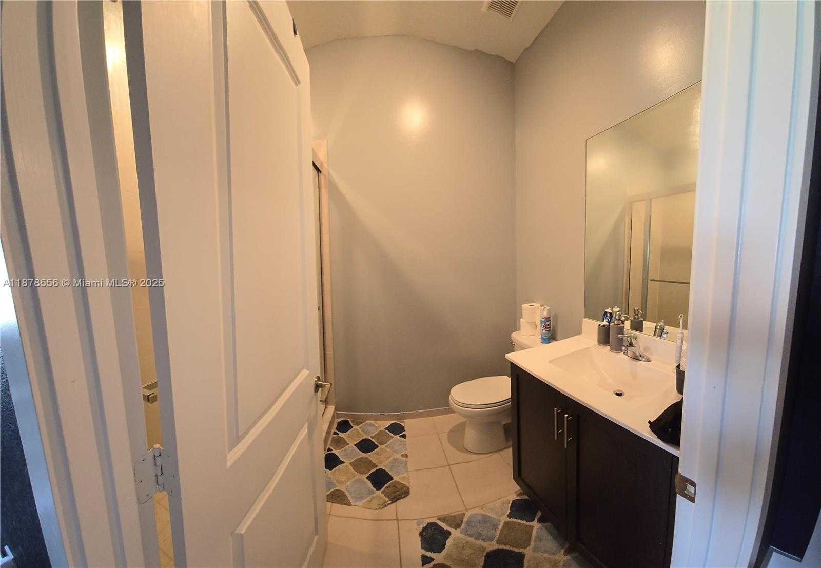 Small Image of 1437 SOUTH EAST 27TH TER #., Homestead Number 27