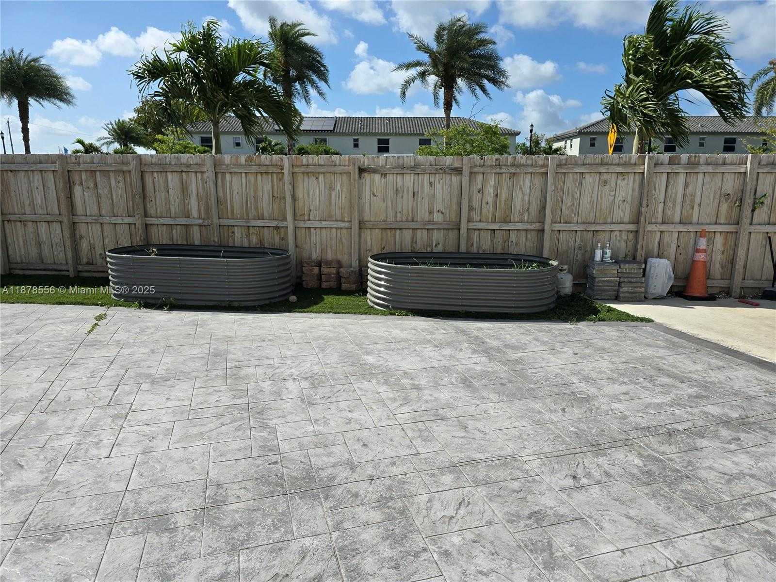 Small Image of 1437 SOUTH EAST 27TH TER #., Homestead Number 33