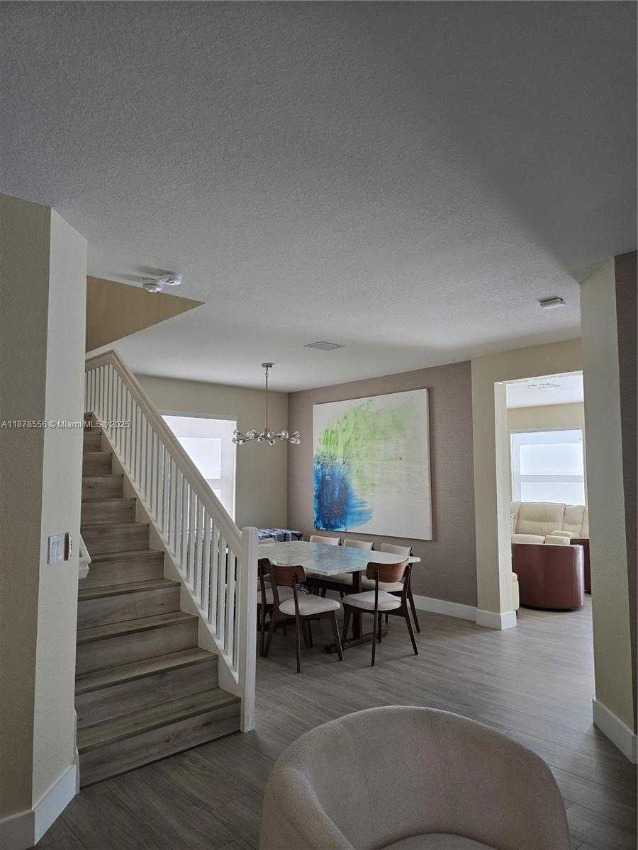 Small Image of 1437 SOUTH EAST 27TH TER #., Homestead Number 4