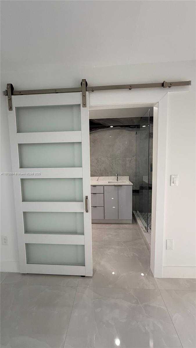 Small Image of 215 NORTH WEST 136TH CT, Miami Number 22