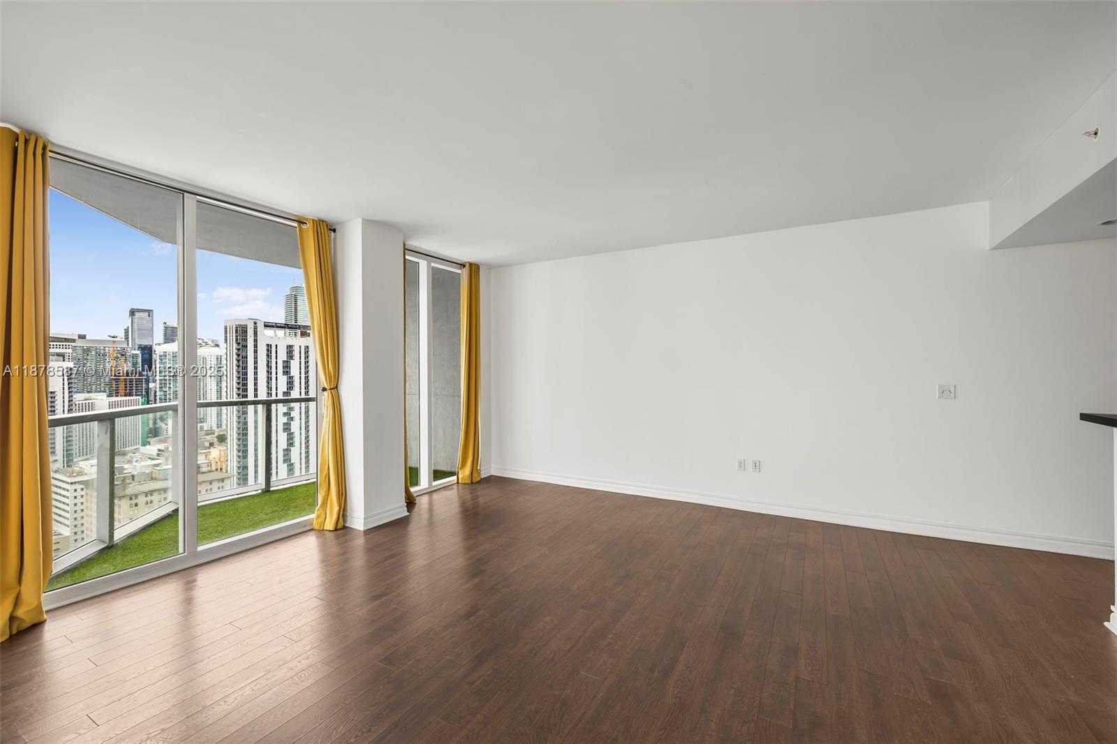 Small Image of 253 NORTH EAST 2ND ST #3309 + DEN, Miami Number 11
