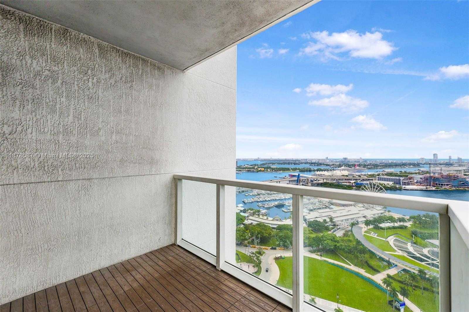 Small Image of 253 NORTH EAST 2ND ST #3309 + DEN, Miami Number 26