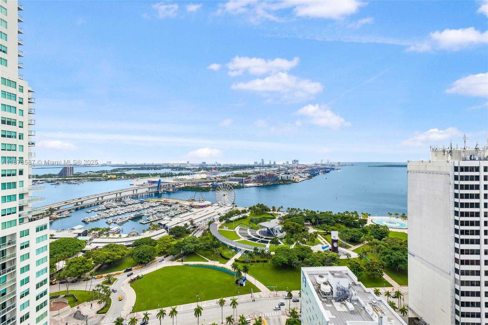 Small Image of 253 NORTH EAST 2ND ST #3309 + DEN, Miami Number 37