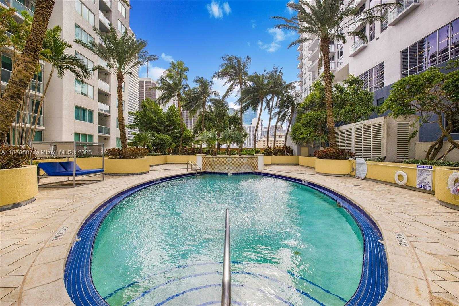 Small Image of 253 NORTH EAST 2ND ST #3309 + DEN, Miami Number 38